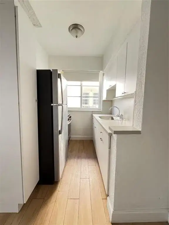 1120 PENNSYLVANIA Avenue # 211, Miami Beach FL 33139 photo 3