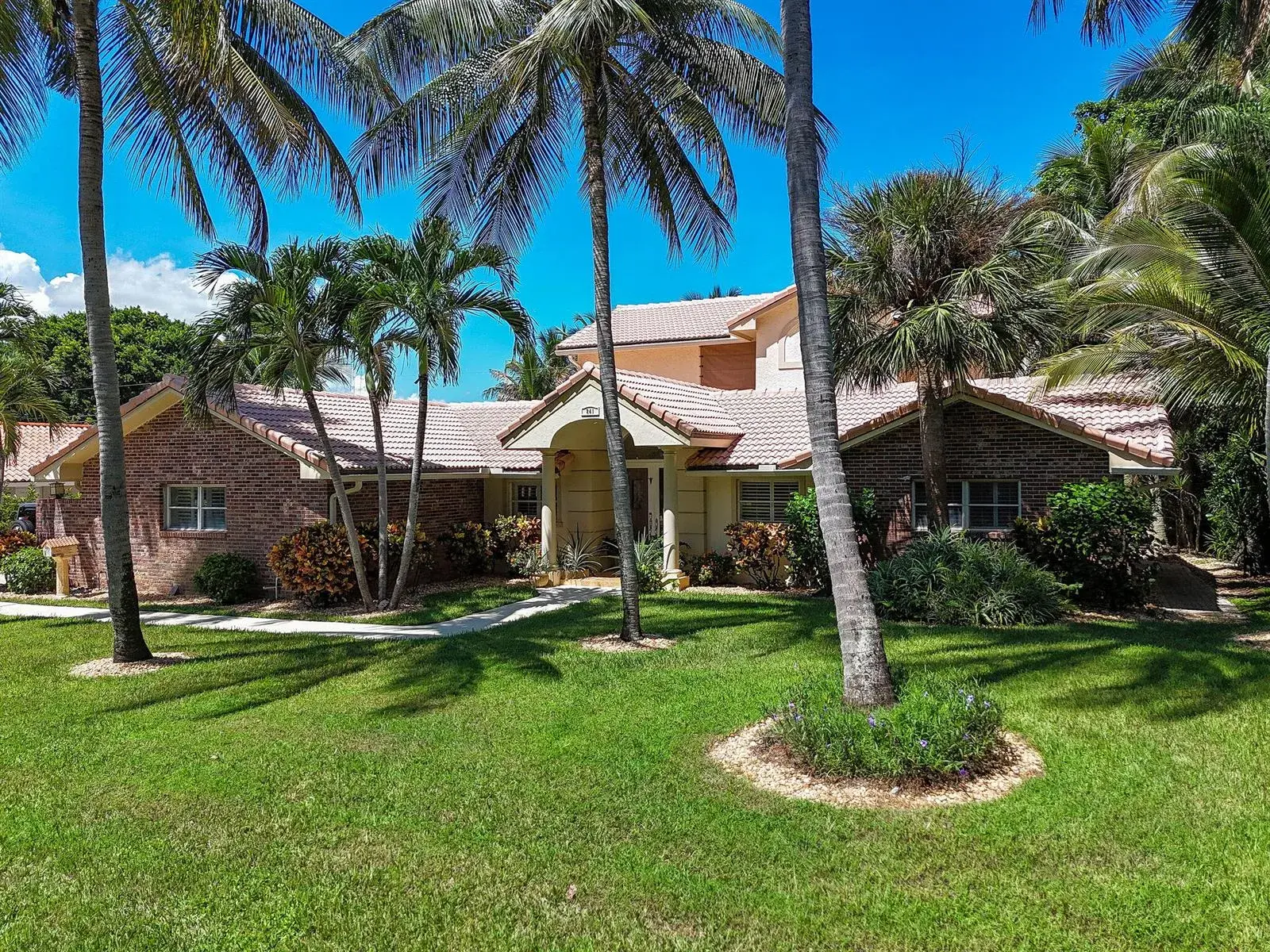 841 ANCHORAGE Drive, North Palm Beach FL 33408