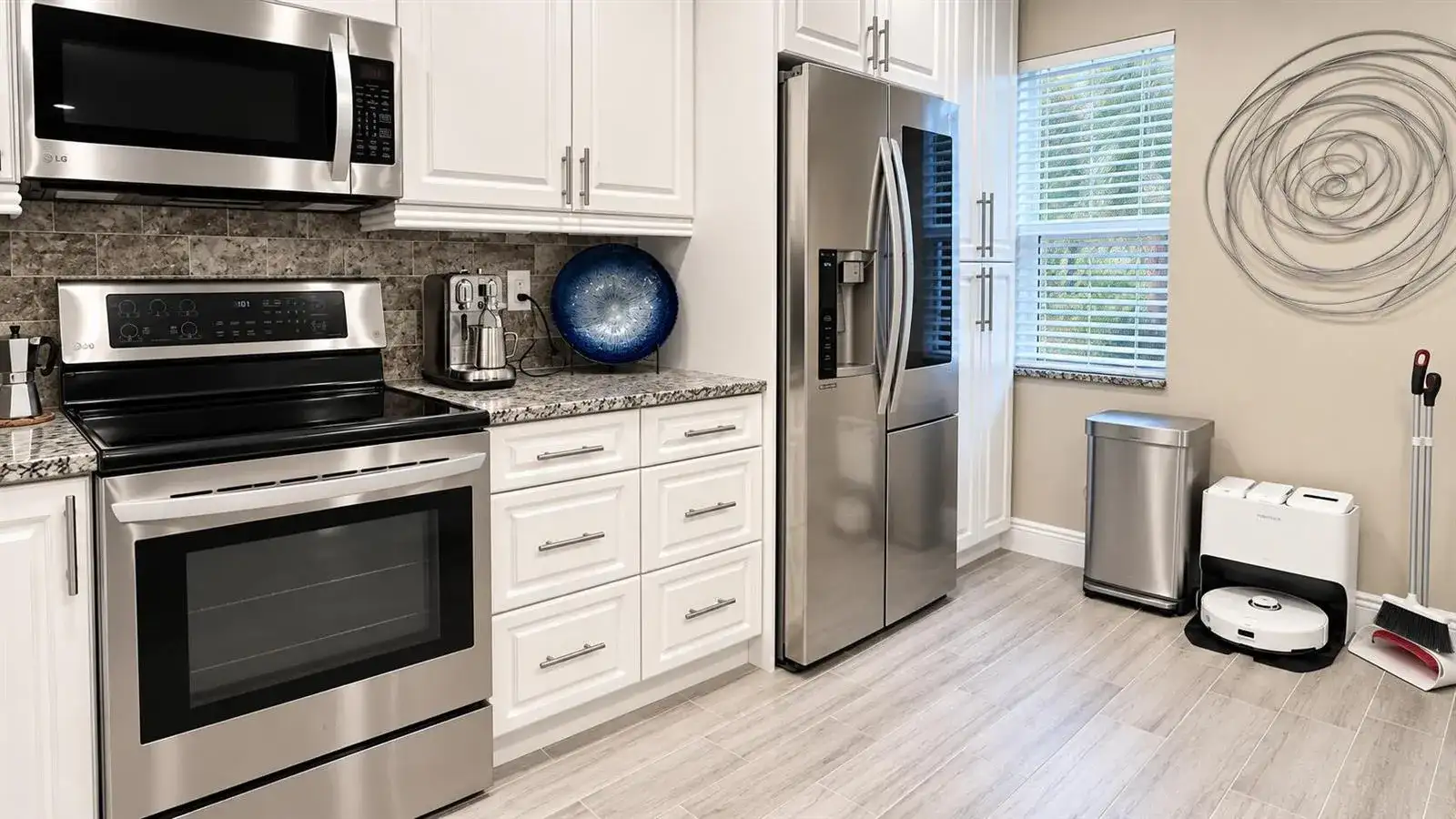 14917 WEDGEFIELD Drive # 203, Delray Beach FL 33446 photo 2