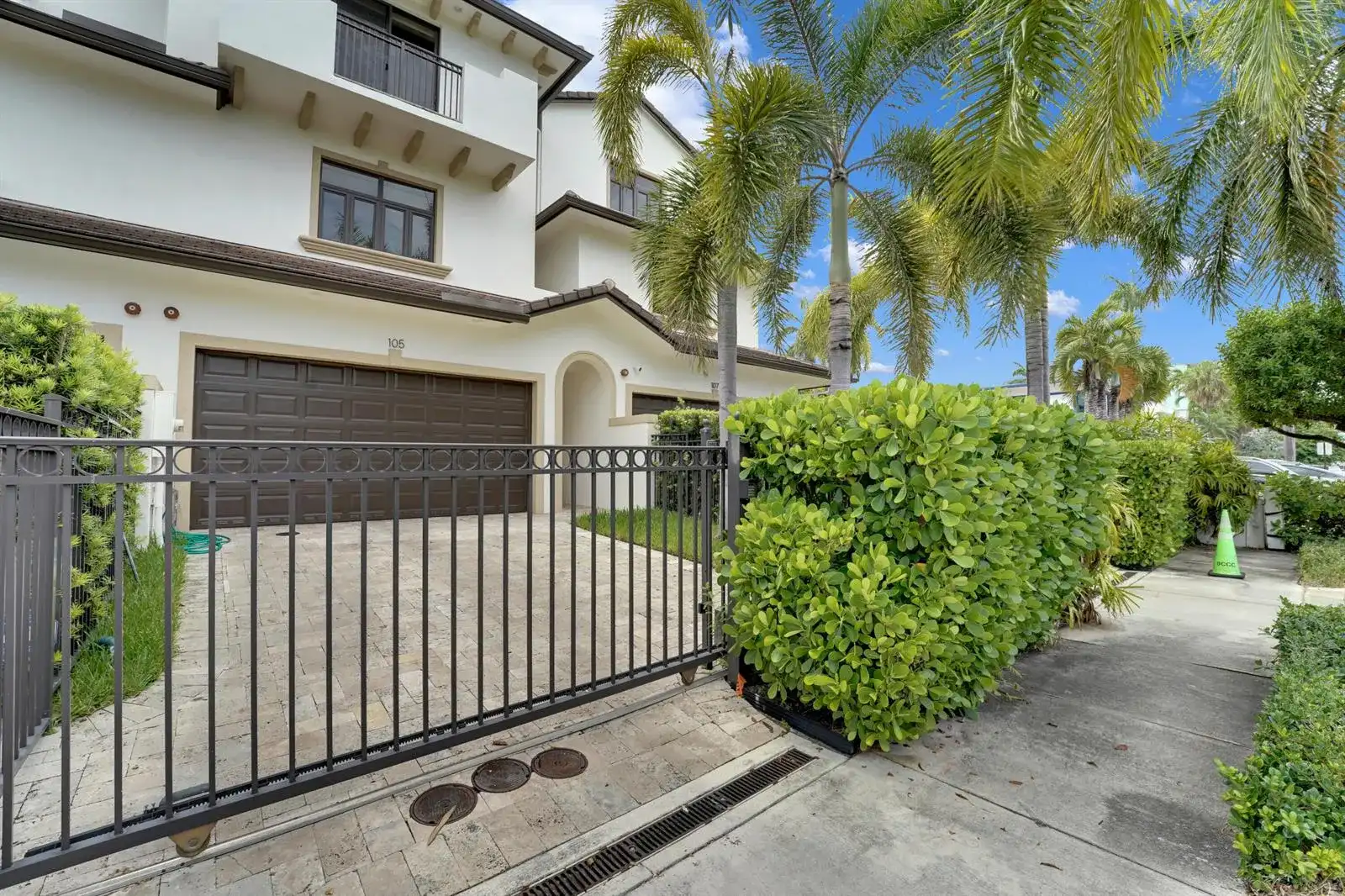105 ISLE OF VENICE Drive # 105, Fort Lauderdale FL 33301