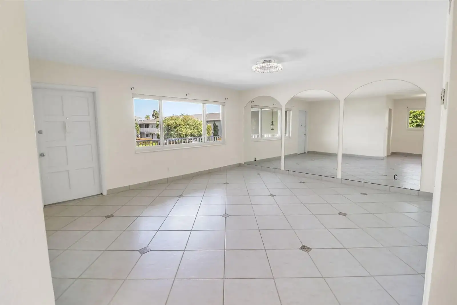 4111 NE 21ST Way # 211C, Lighthouse Point FL 33064 photo 5