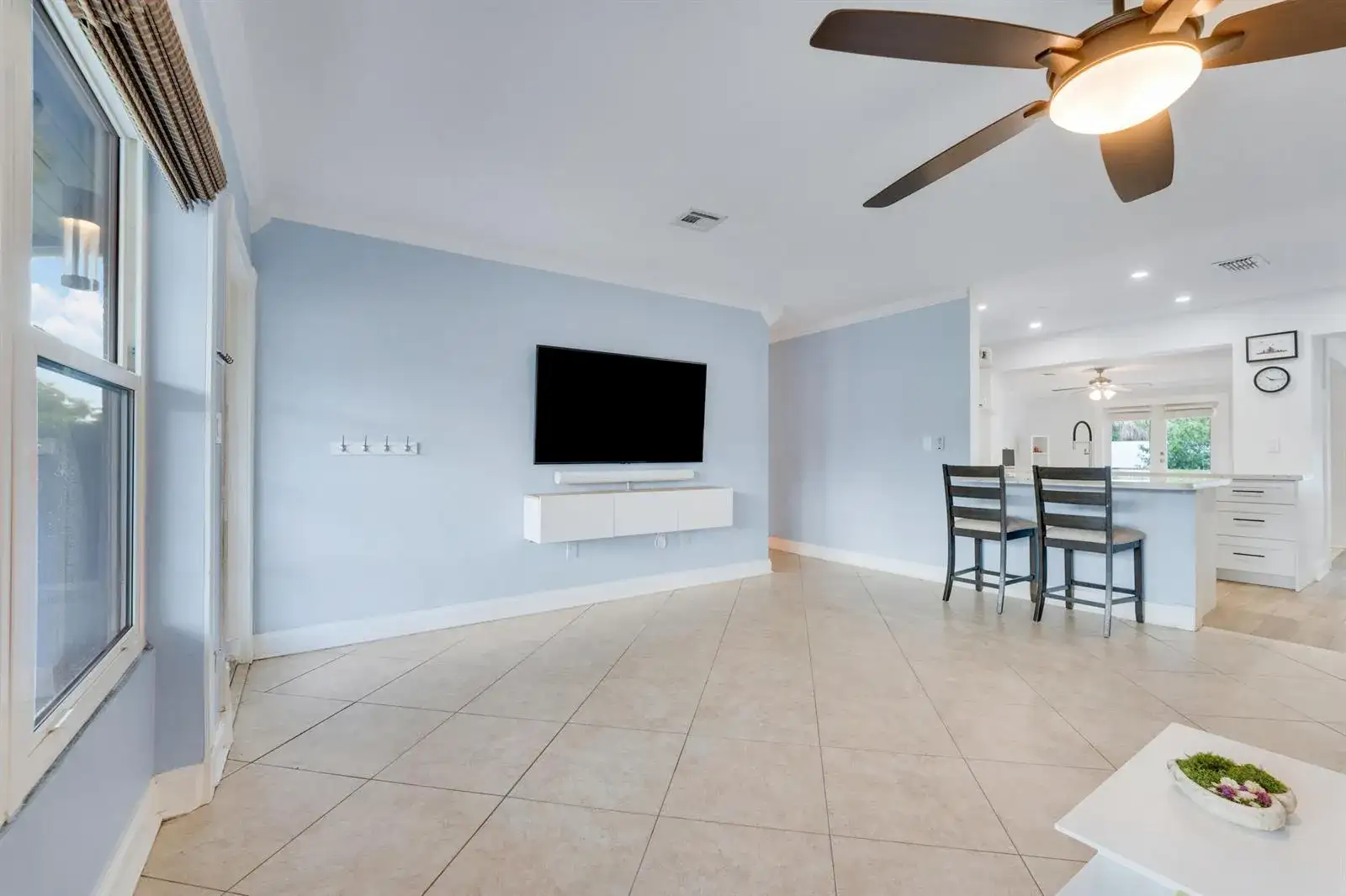 2210 NE 51ST Street, Lighthouse Point FL 33064 photo 4