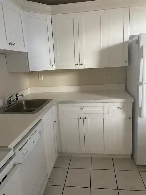 9460 FONTAINEBLEAU Boulevard # 324, Miami FL 33172 photo 4