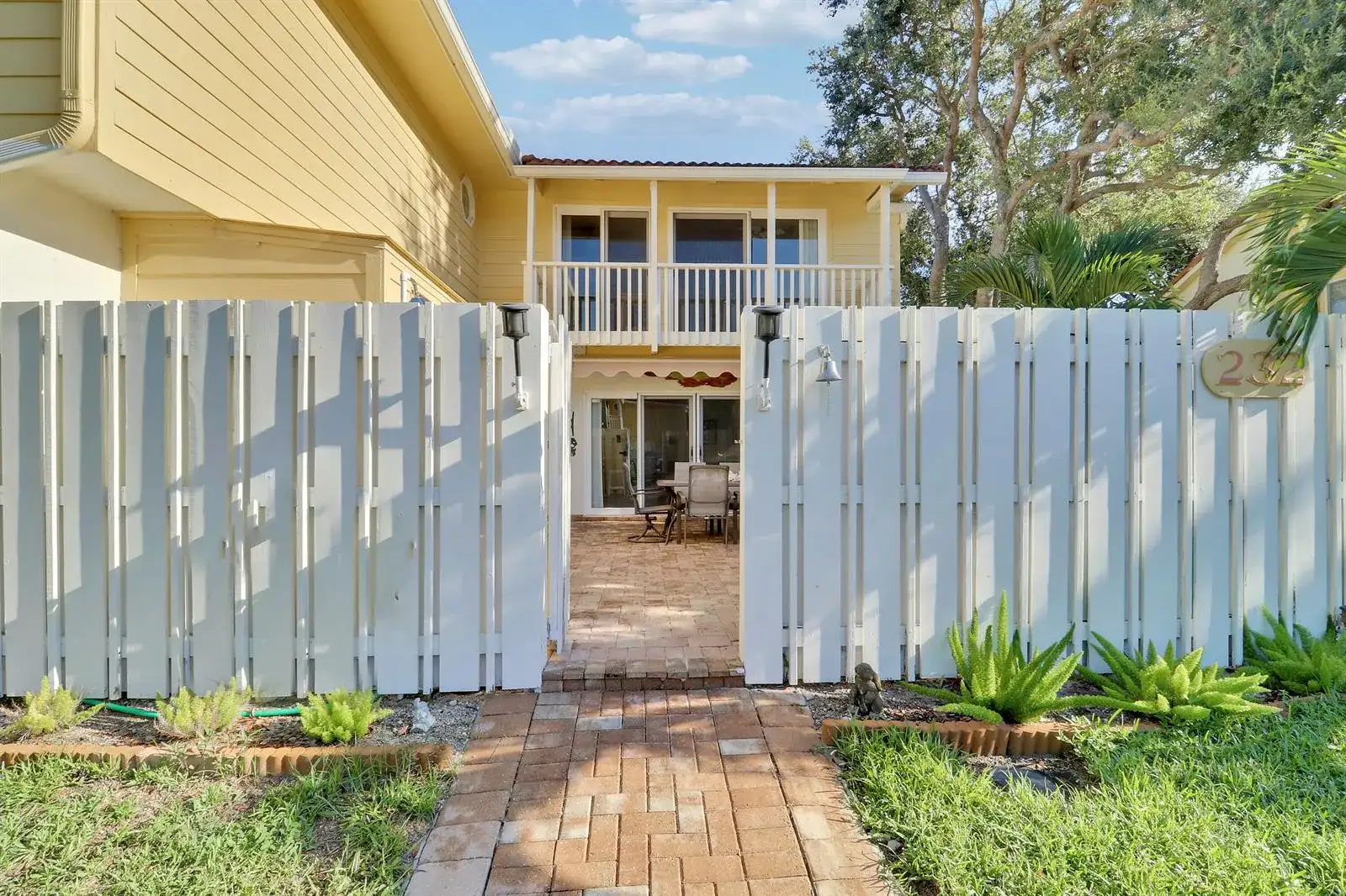 232 Seabreeze Circle, Jupiter FL 33477 photo 2