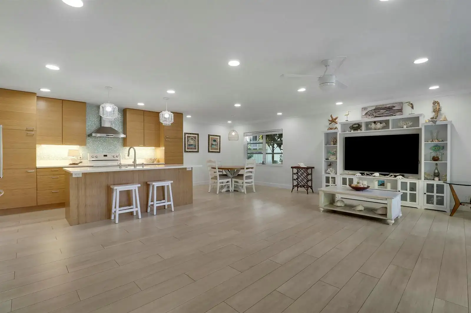 232 Seabreeze Circle, Jupiter FL 33477 photo 5