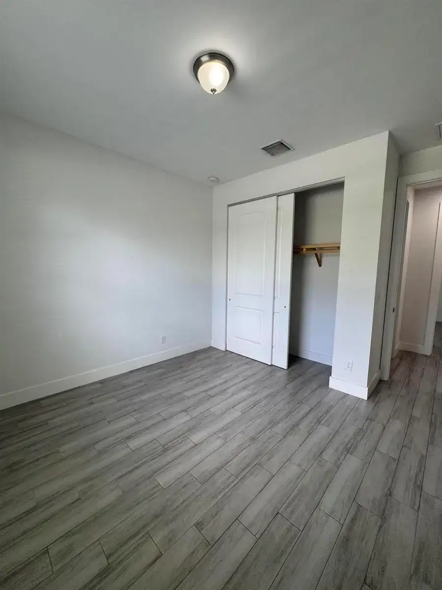 1031 MANGO Drive, Delray Beach FL 33444 photo 2