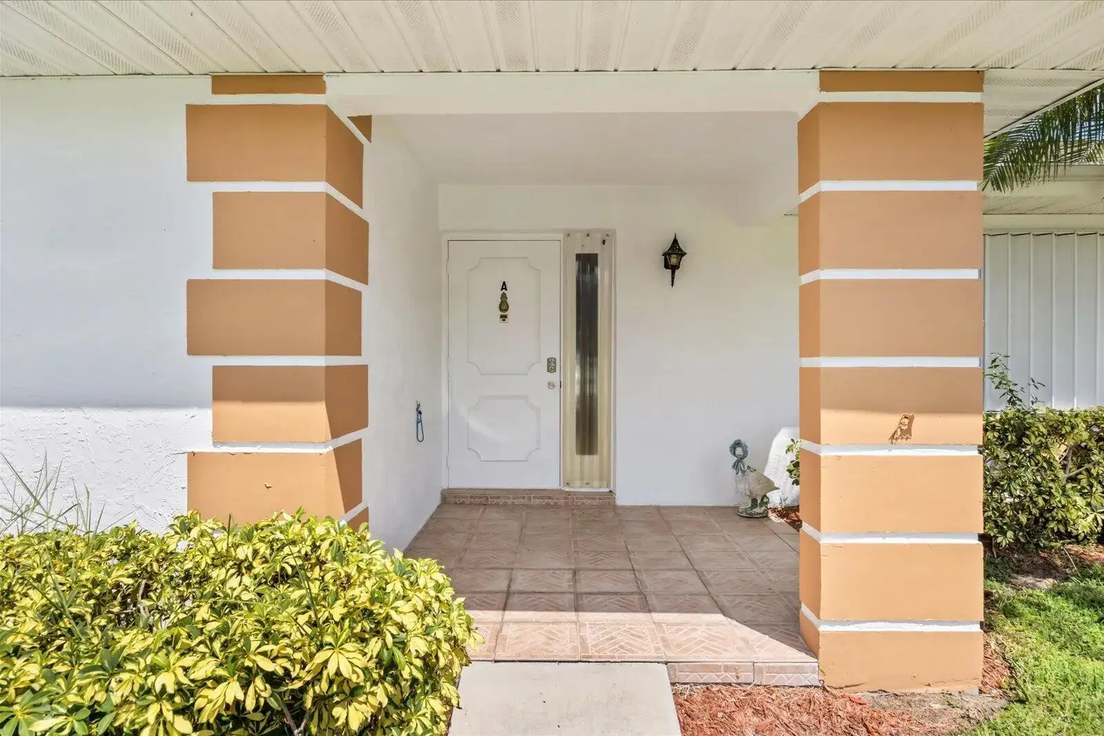 1218 S Lakes End Drive Apt a, Fort Pierce FL 34982 photo 3