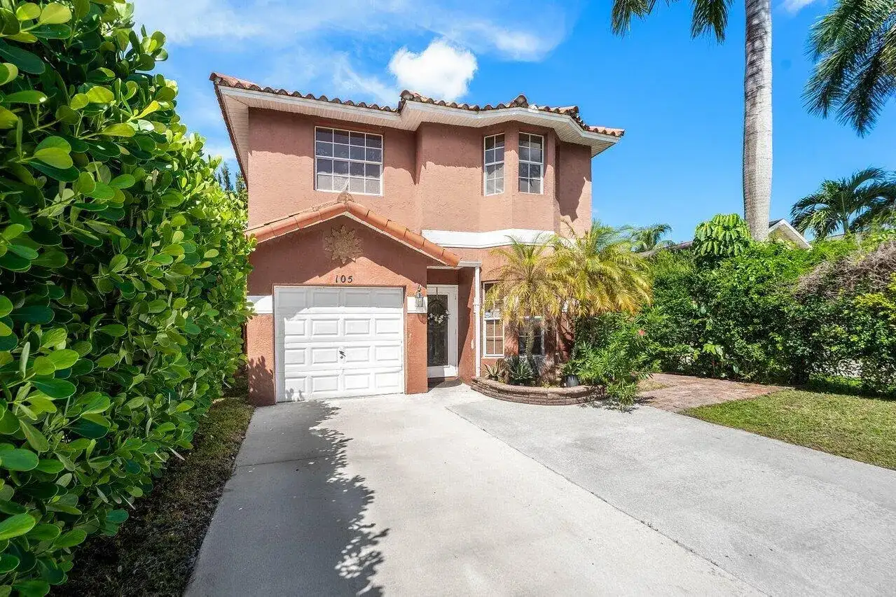 105 Plumage Lane, West Palm Beach FL 33415 photo 2
