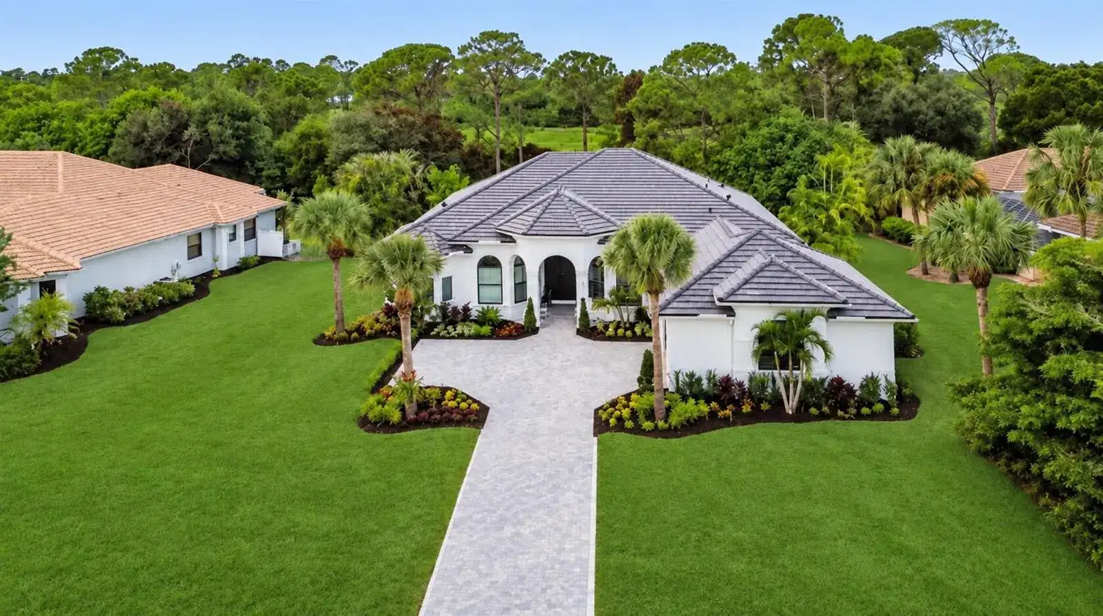 1608 SW CATTAIL Court, Palm City FL 34990 photo 2