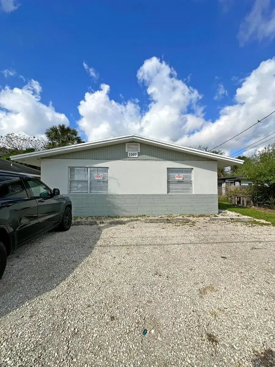 1107 N 21st Street Unit A, Fort Pierce FL 34950 photo 2