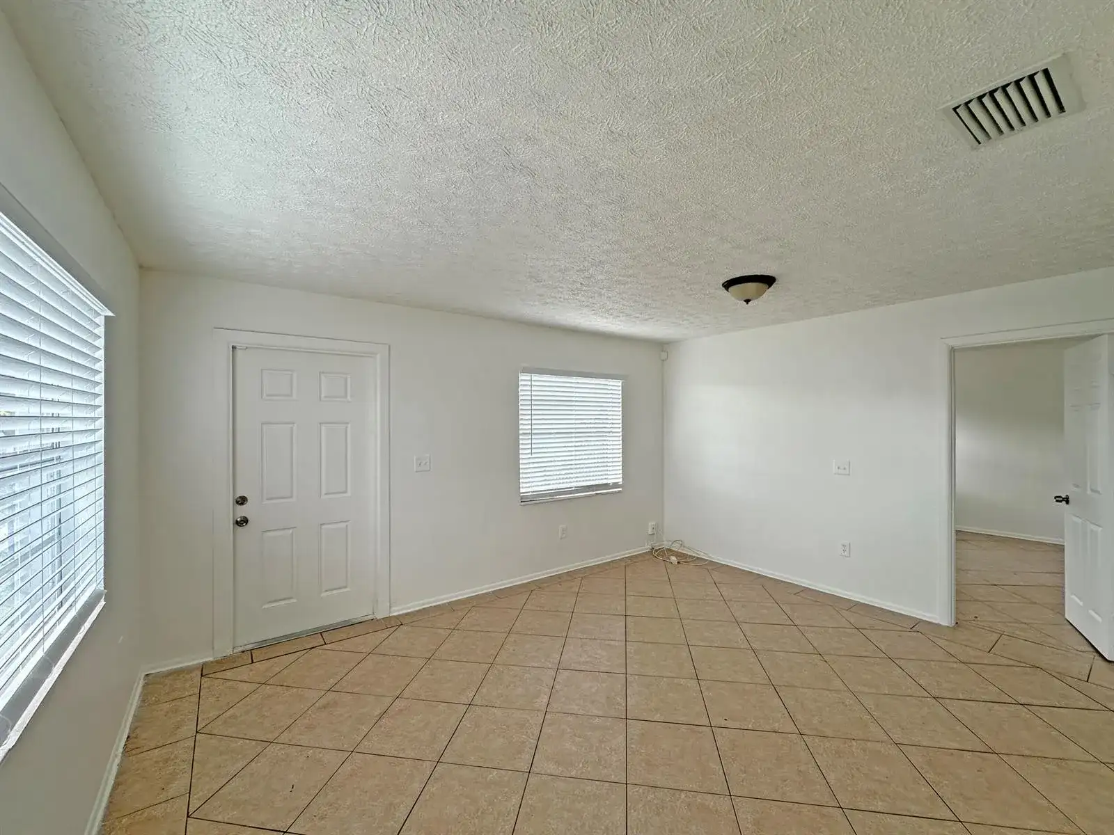 1107 N 21st Street Unit A, Fort Pierce FL 34950 photo 3
