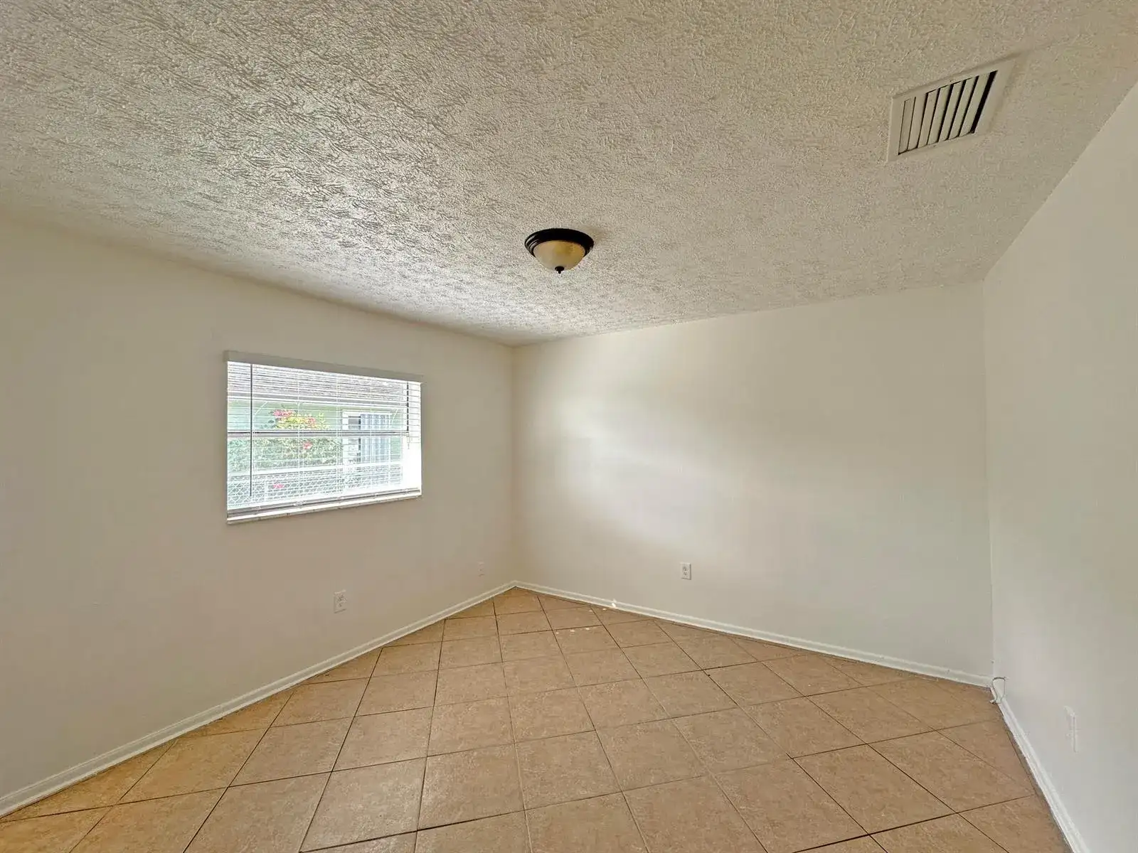 1107 N 21st Street Unit A, Fort Pierce FL 34950 photo 5