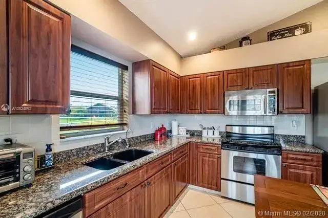 14181 E Castlerock Way E, Delray Beach FL 33446 photo 2