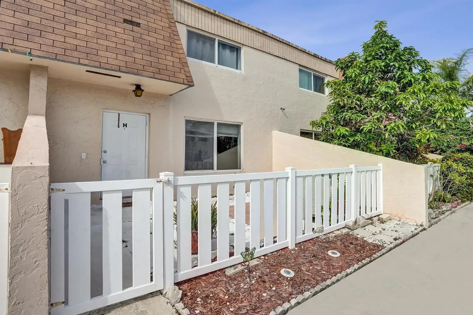 8091 NW 12TH Street # H, Margate FL 33063 photo 3