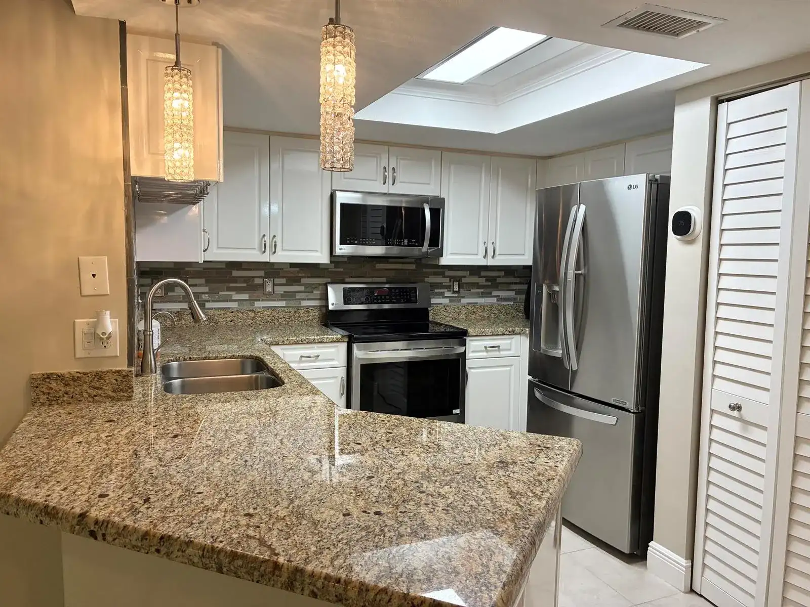1000 CRESTWOOD Court S # 1005, Royal Palm Beach FL 33411 photo 3