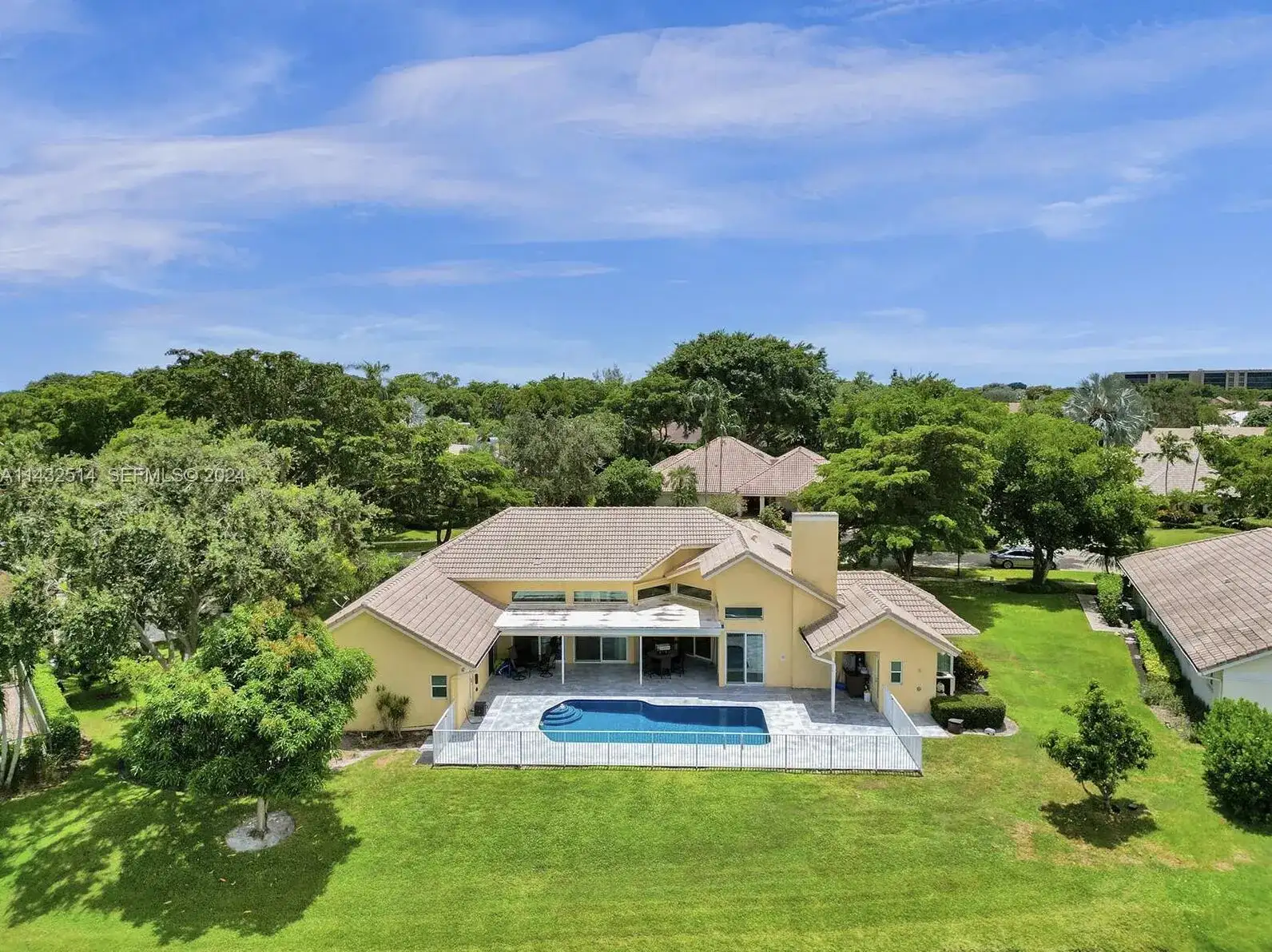 4495 WOODFIELD Boulevard, Boca Raton FL 33434 photo 2