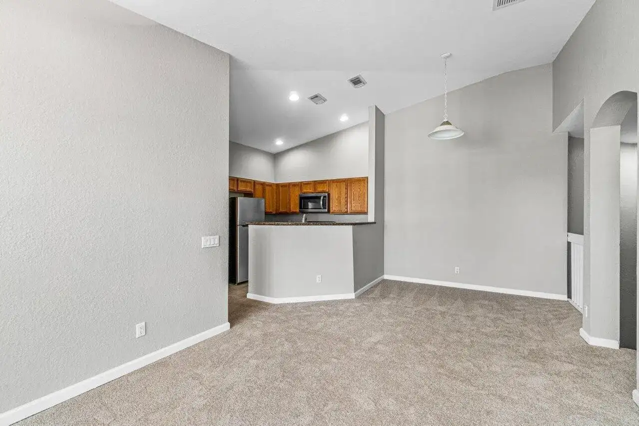 3097 LAUREL RIDGE Circle, Riviera Beach FL 33404 photo 4