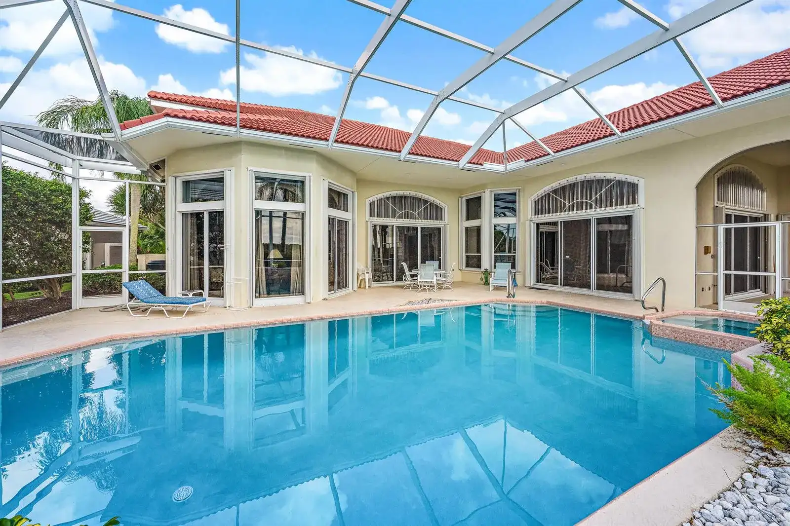 64 Cayman Place, Palm Beach Gardens FL 33418 photo 4