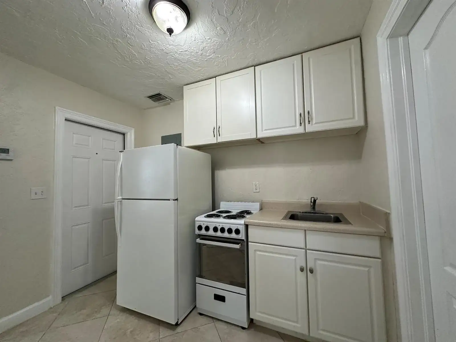 227 FORESTERIA Drive # D, Lake Park FL 33403 photo 3