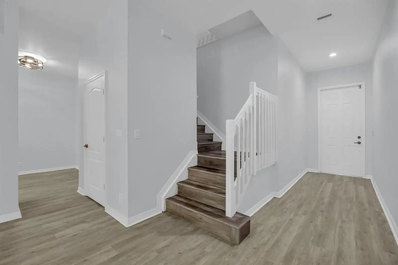 6631 SE Woodmill Pond Lane, Stuart FL 34997 photo 3