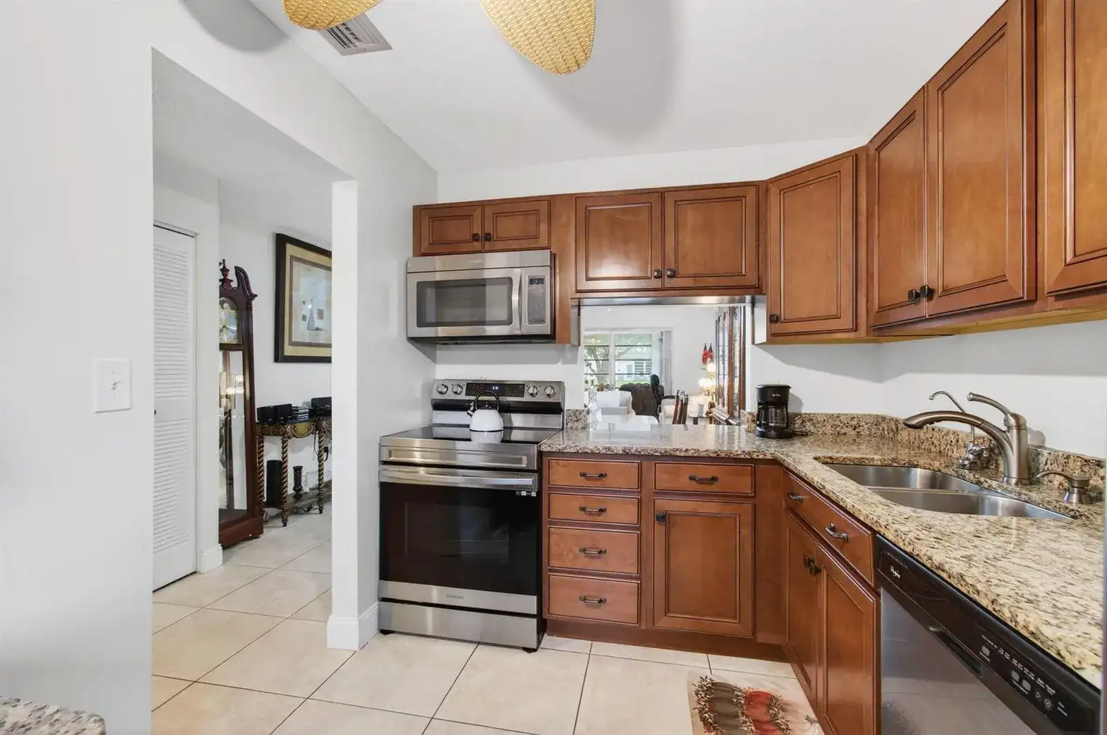 136 Lake Rebecca Drive, West Palm Beach FL 33411 photo 2