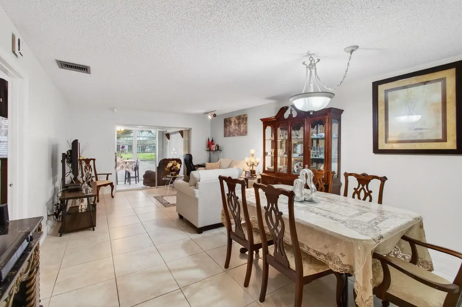 136 Lake Rebecca Drive, West Palm Beach FL 33411 photo 4