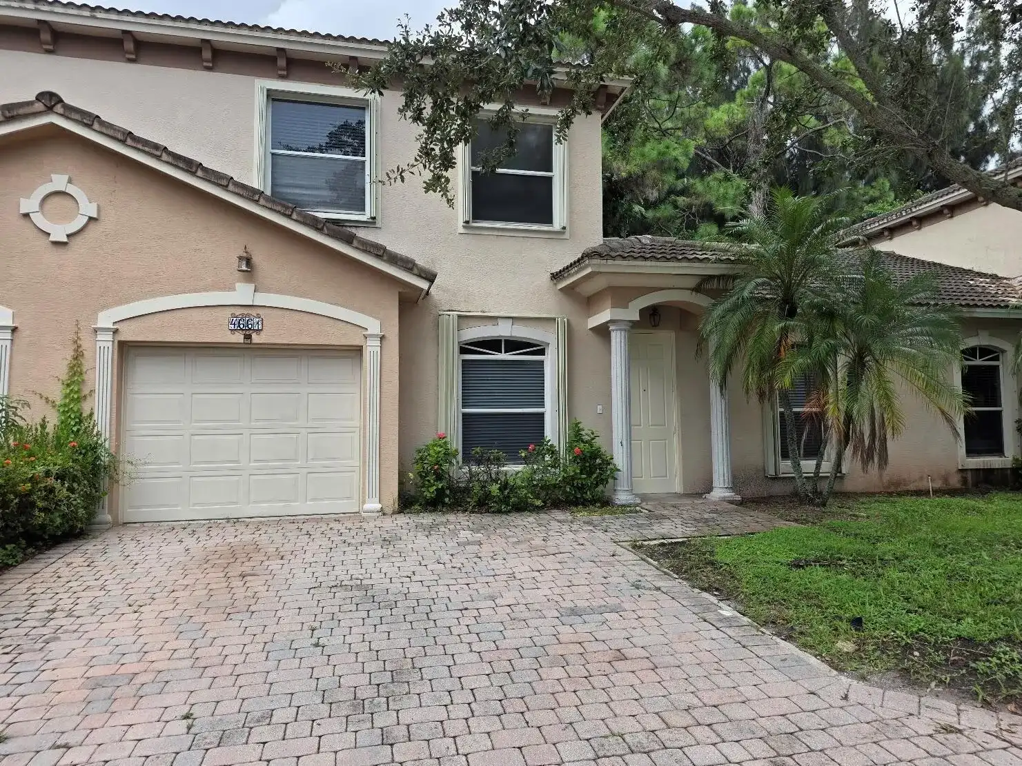4661 VILLAS SANTORINI Drive, Lake Worth FL 33461