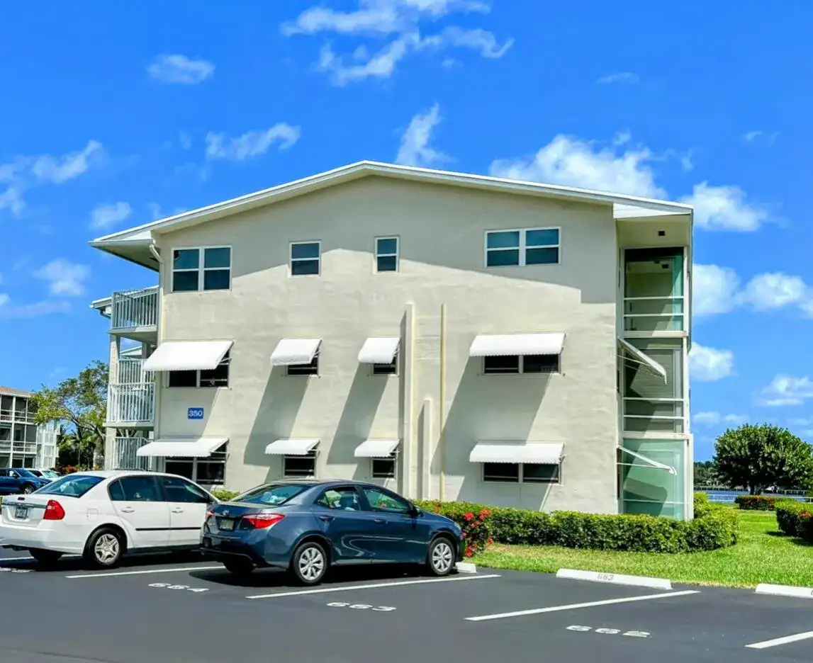 350 Horizons E # 106, Boynton Beach FL 33435 photo 2