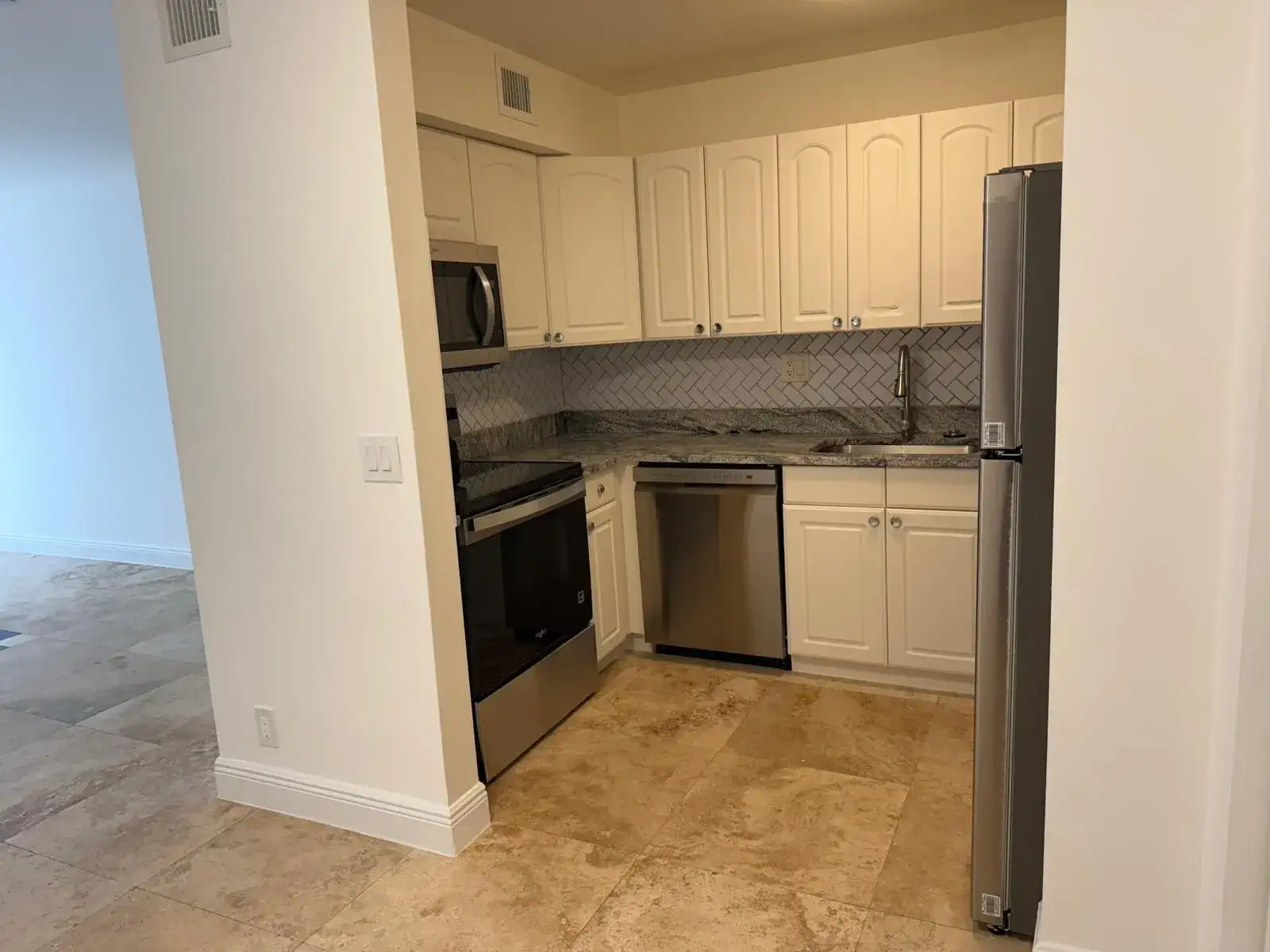 3265 Coral Ridge Drive, Coral Springs FL 33065 photo 2