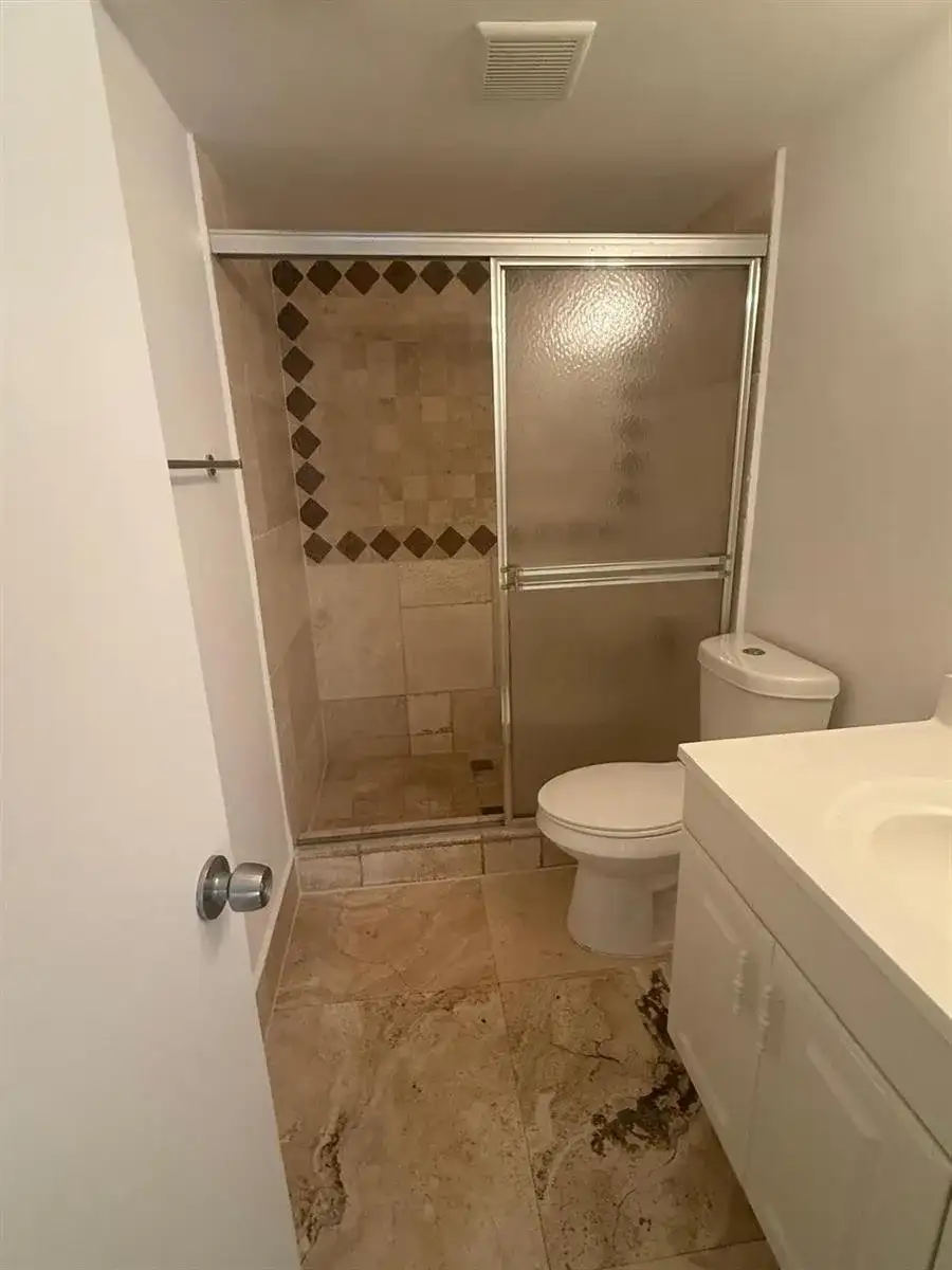 3265 Coral Ridge Drive, Coral Springs FL 33065 photo 5