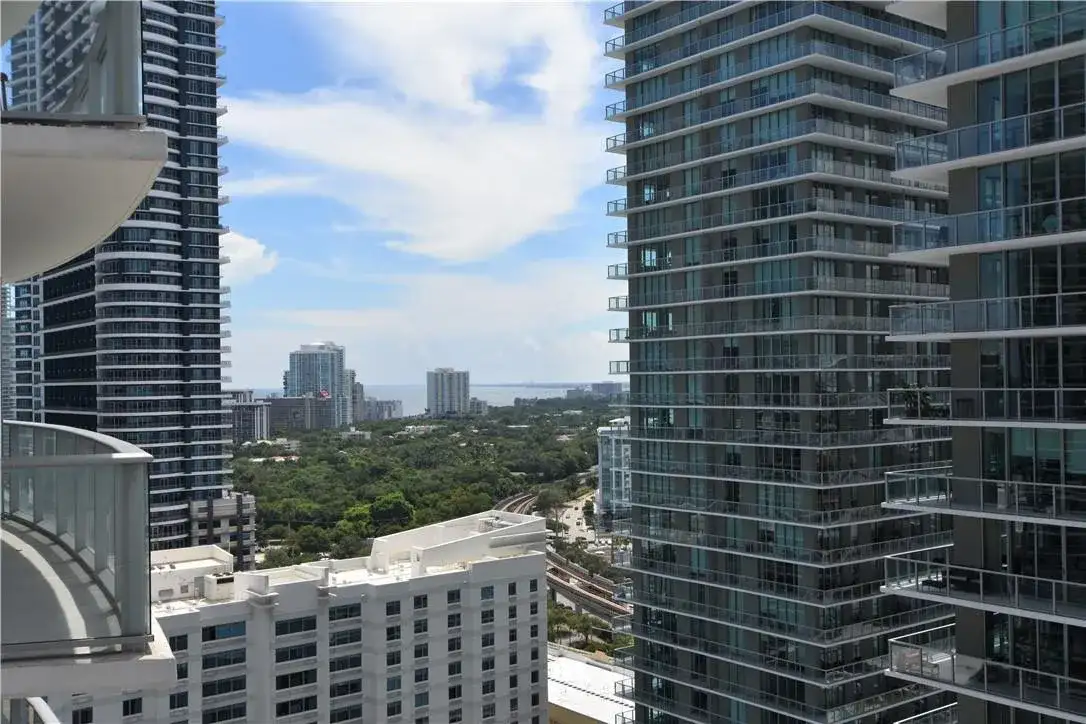 1100 S MIAMI Avenue # 2204, Miami FL 33130 photo 2