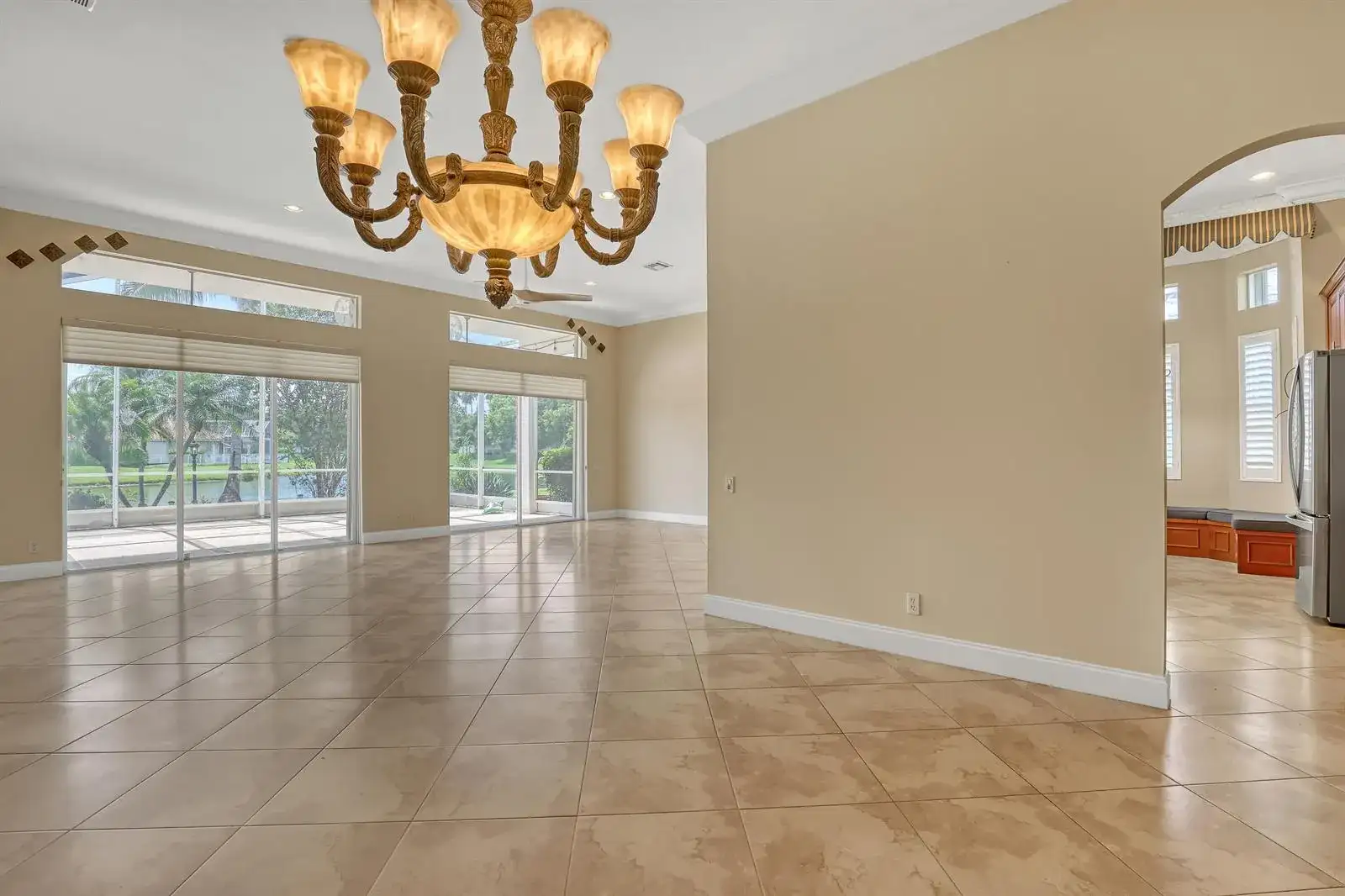 9974 Mantova Drive, Lake Worth FL 33467 photo 5