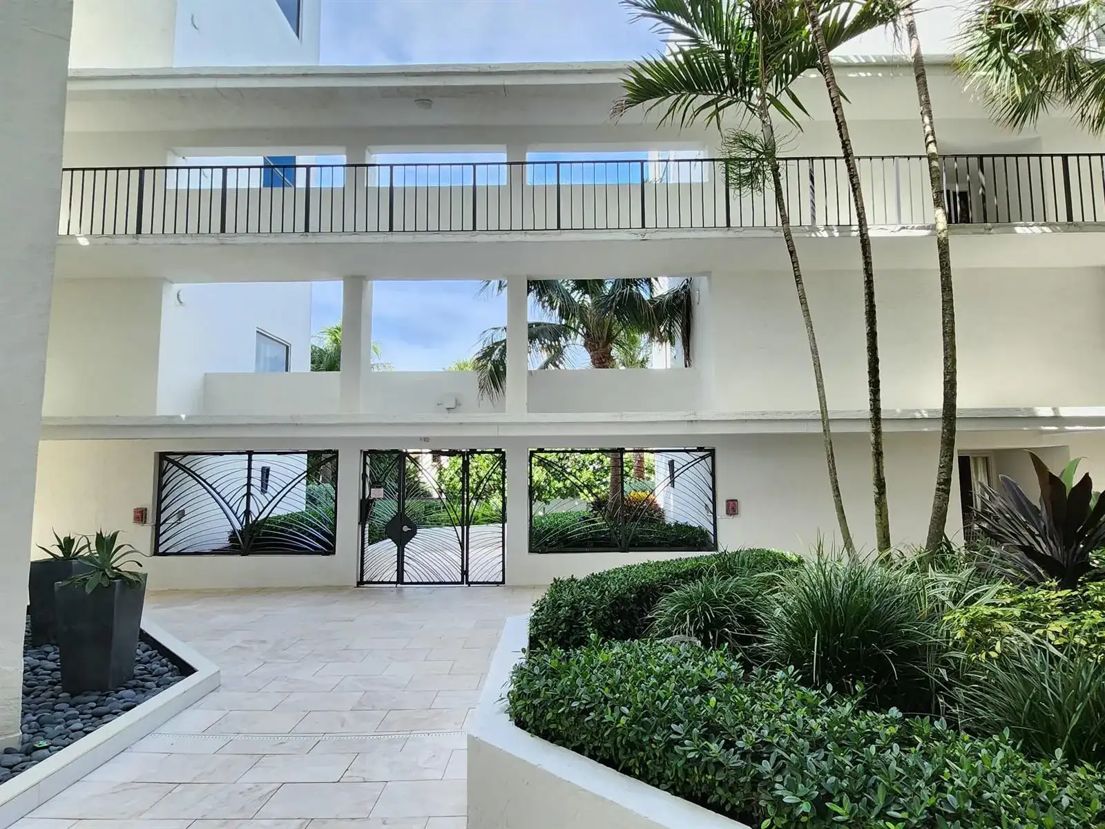 2565 S Ocean Boulevard, Highland Beach FL 33487 photo 5