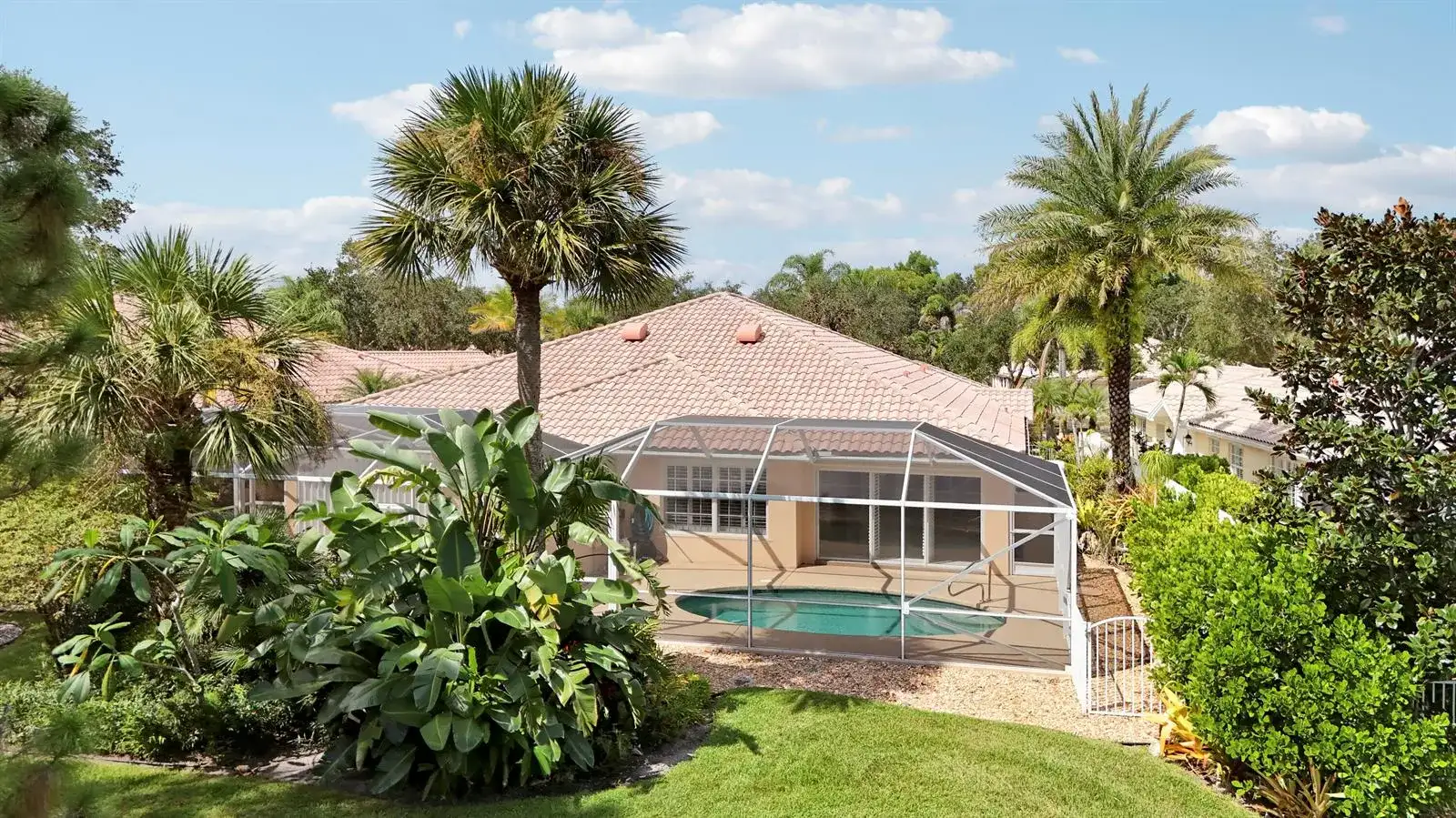 8863 SE Retreat Drive, Hobe Sound FL 33455 photo 2