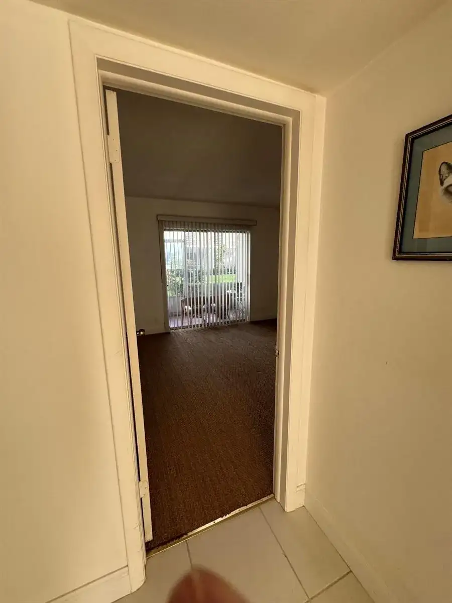 4500 N FLAGLER Drive # D2, West Palm Beach FL 33407 photo 4