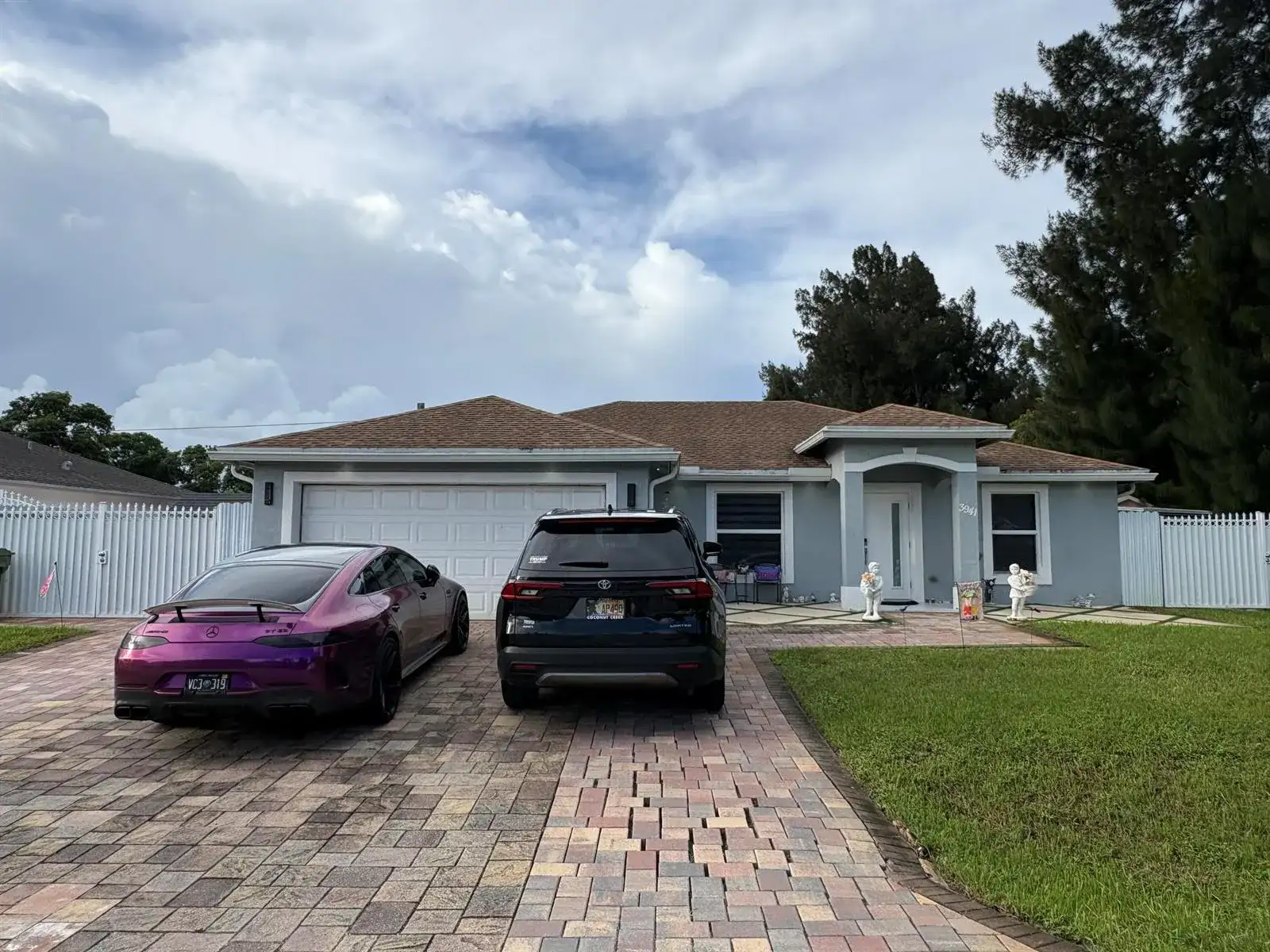 3941 TROPICAL Way, Palm Springs FL 33461 photo 2
