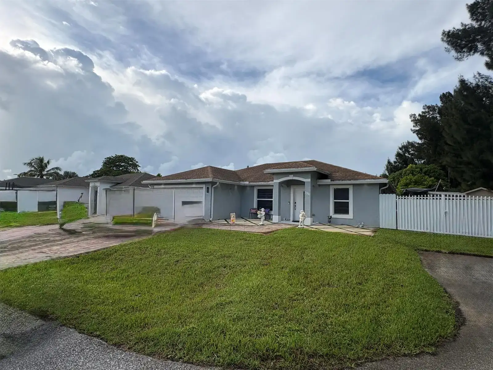 3941 TROPICAL Way, Palm Springs FL 33461 photo 3