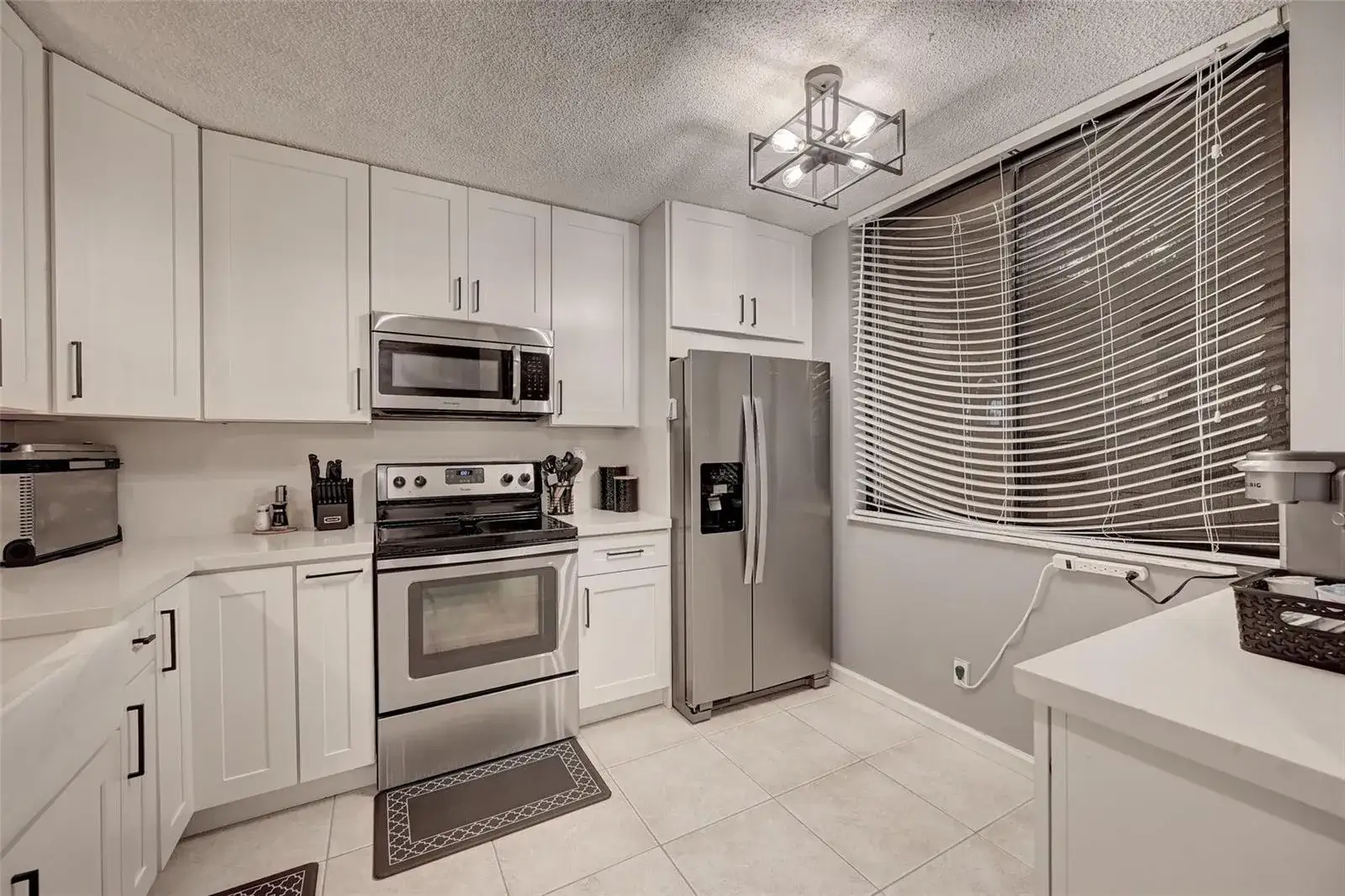 8592 W Sunrise Boulevard Unit 206, Plantation FL 33322
