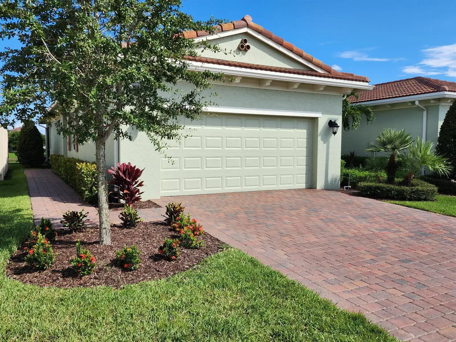 21029 SW MODENA Way, Port St. Lucie FL 34986 photo 2