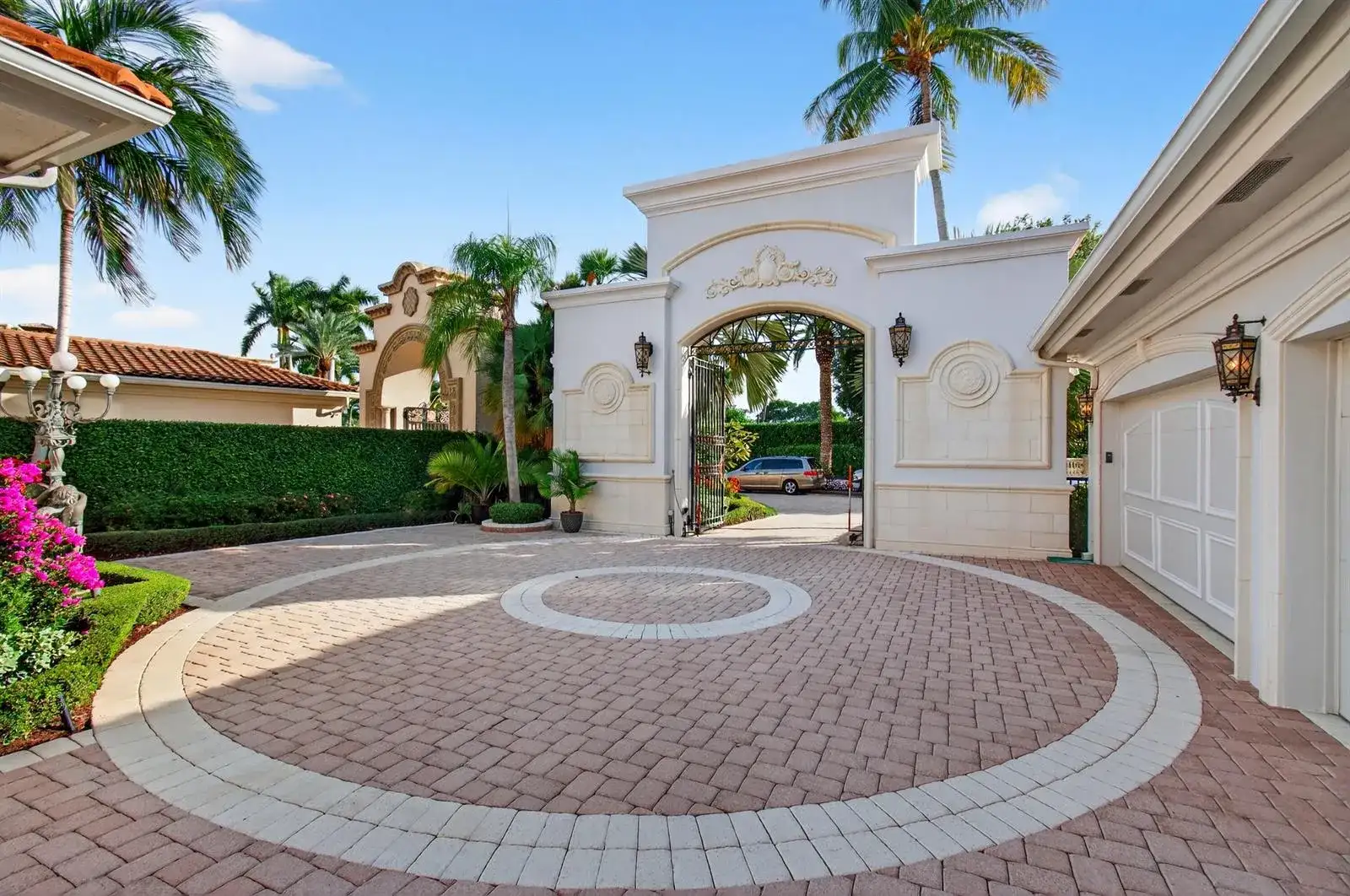 331 MIZNER LAKE ESTATES Drive, Boca Raton FL 33432 photo 4