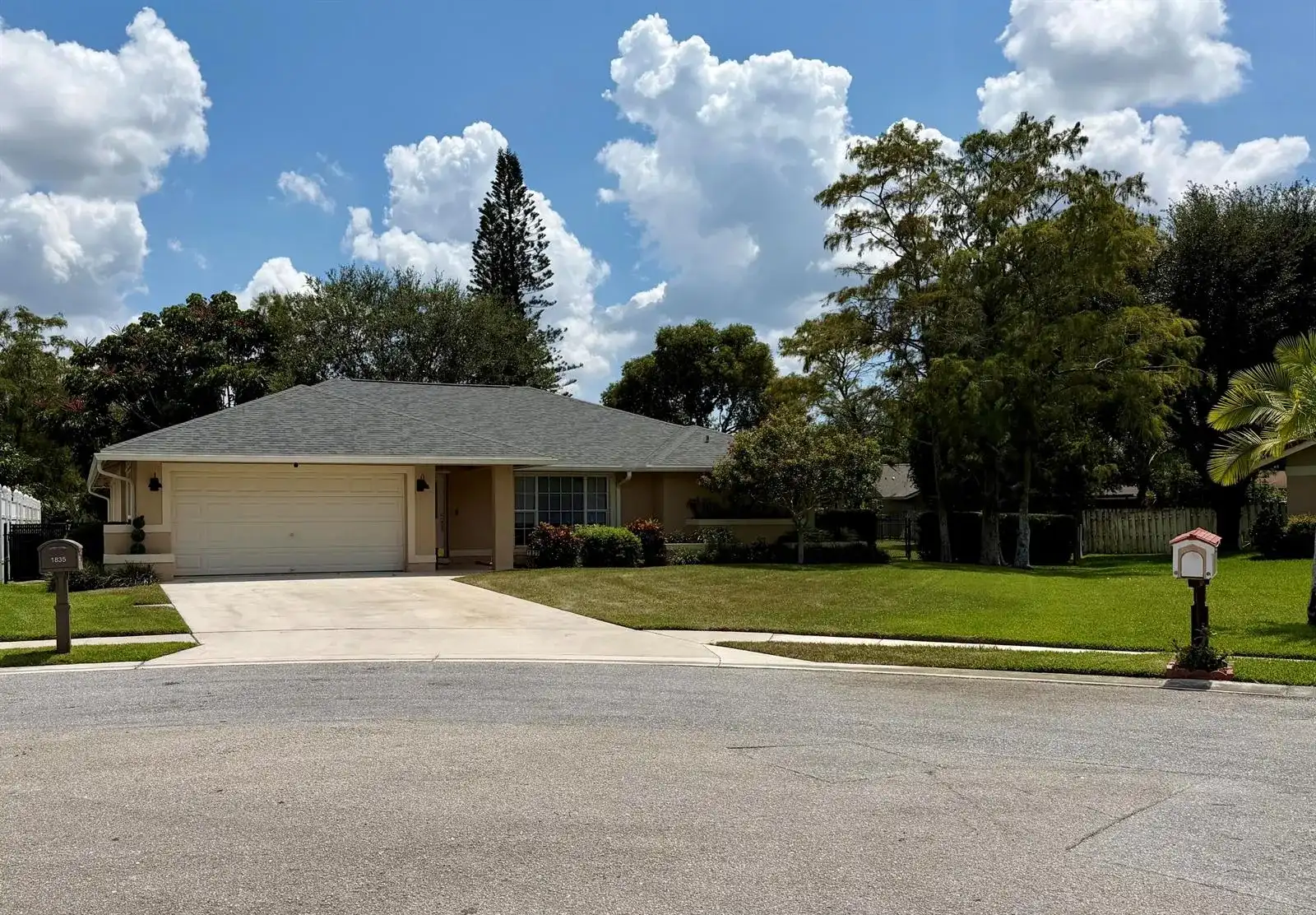 1835 Moonflower Circle, Wellington FL 33414