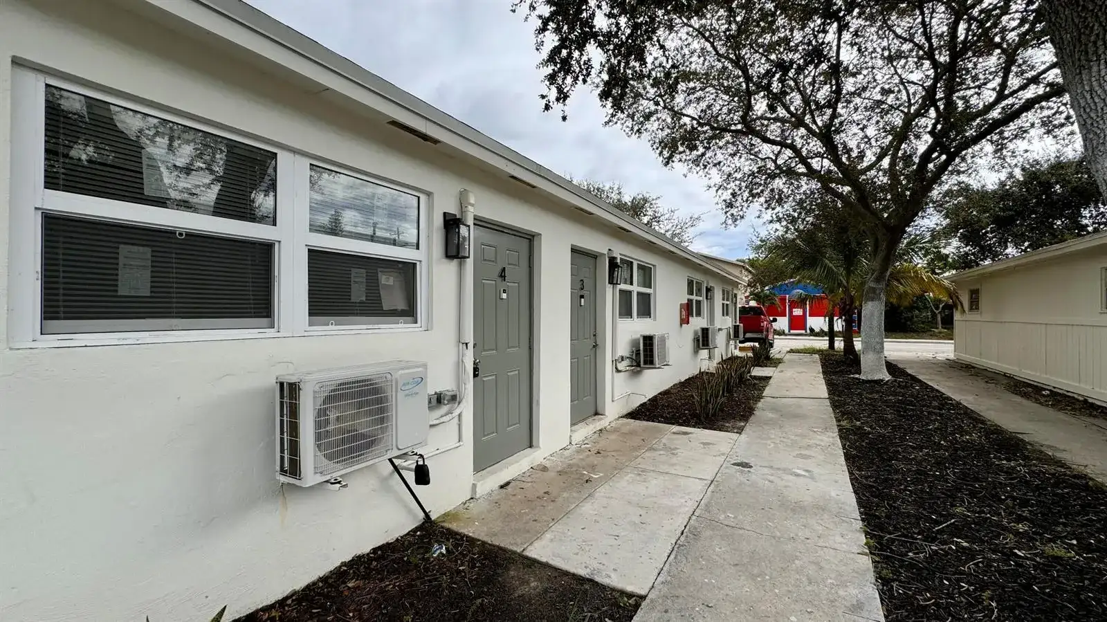 225 S F Street # 7, FL 33460 photo 4