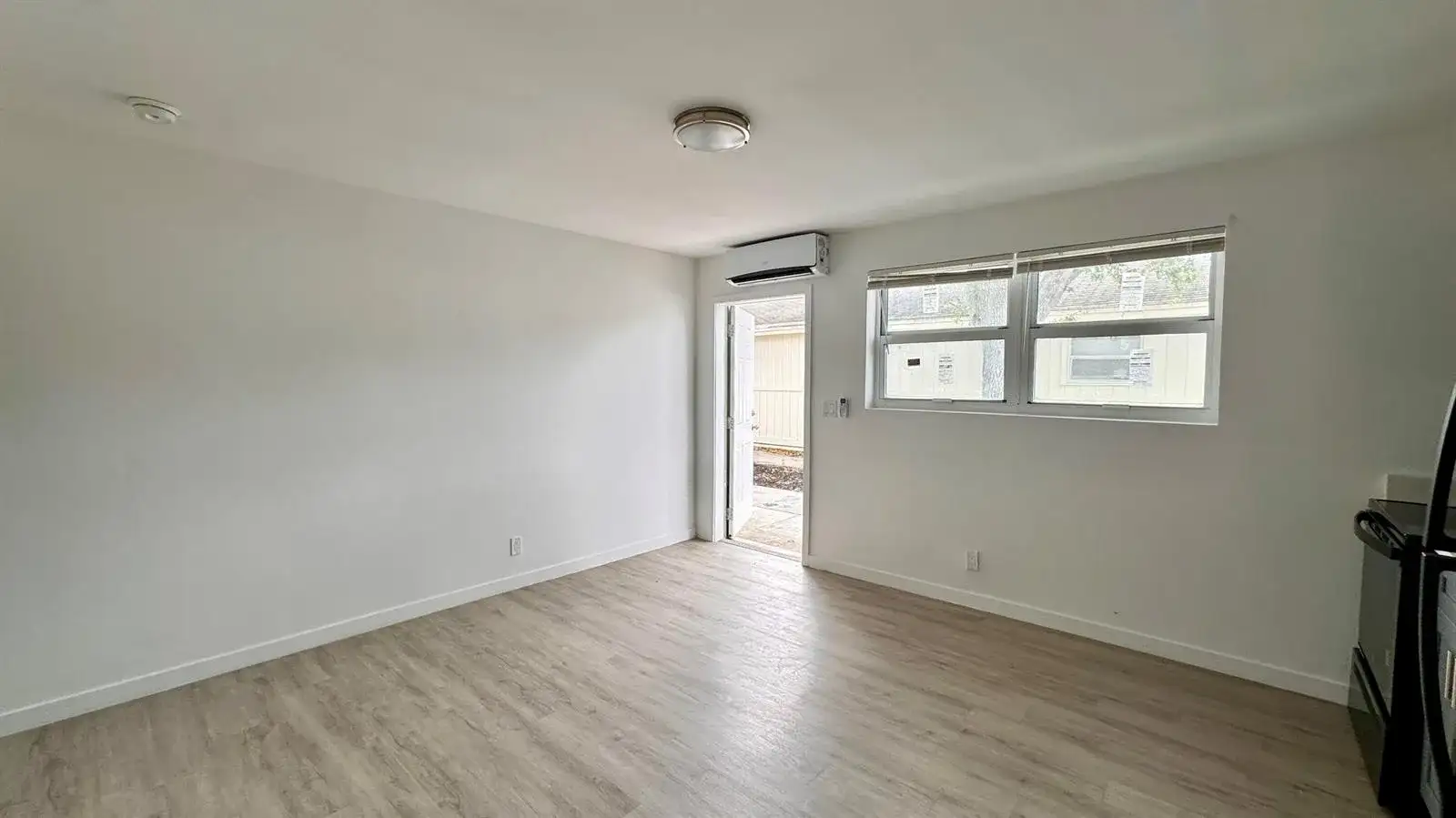 225 S F Street # 7, FL 33460 photo 5