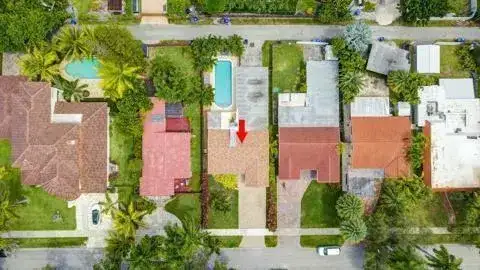 1321 MADISON Street, Hollywood FL 33019 photo 2