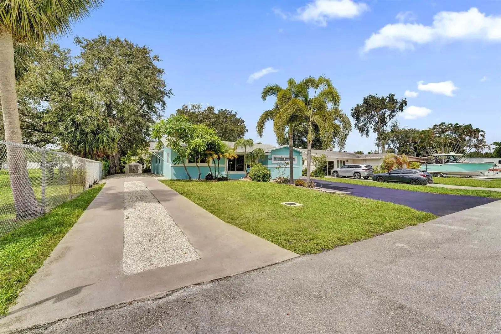 5081 SW 29TH Way, Dania Beach FL 33312 photo 2
