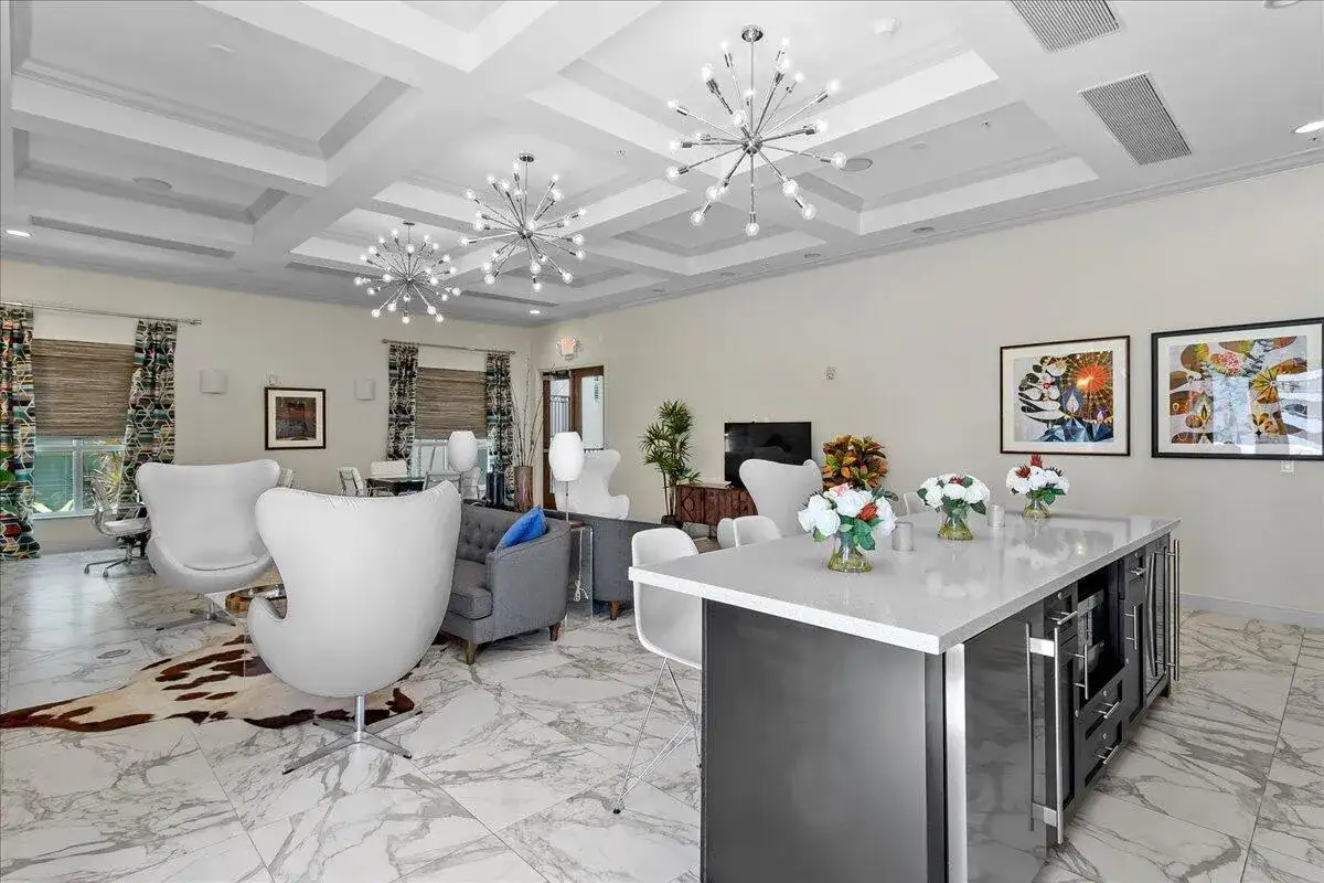600 S Dixie Highway # 656, West Palm Beach FL 33401 photo 4