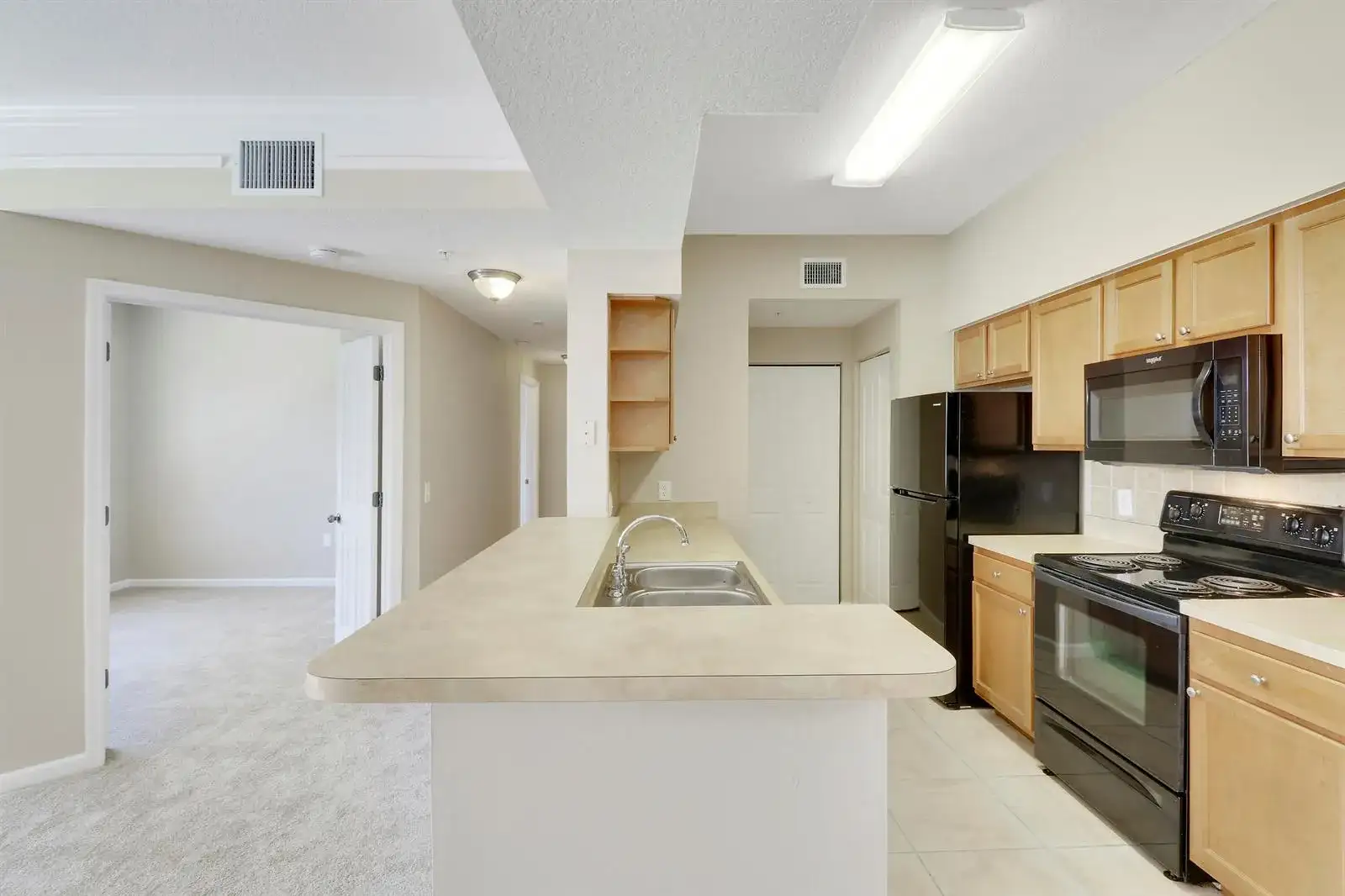 9211 Myrtlewood Circle W, Palm Beach Gardens FL 33418 photo 5