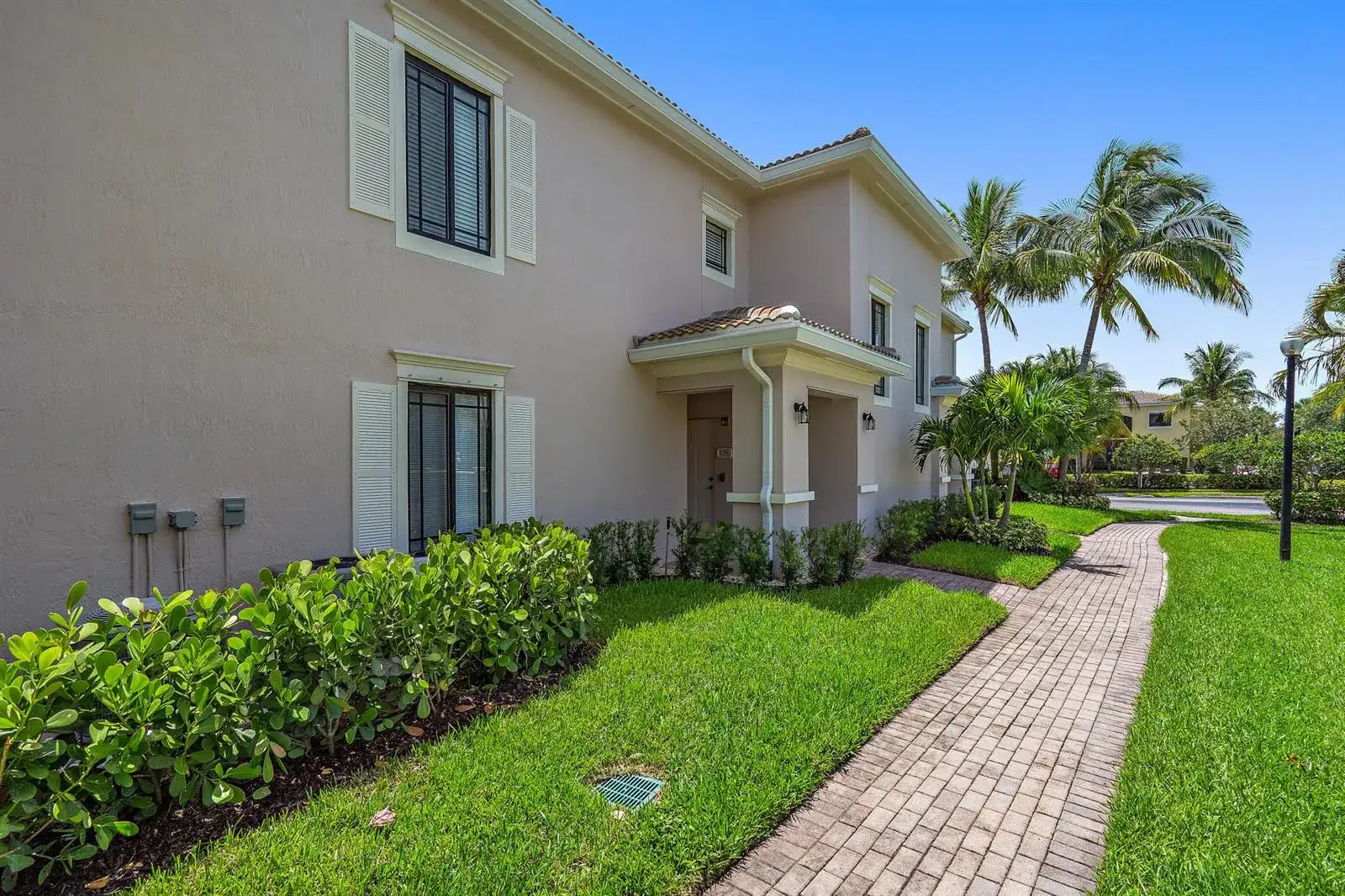 2810 Grande Parkway # 107, Palm Beach Gardens FL 33410 photo 2