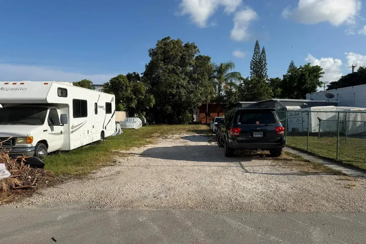 2136 COLLINS Court # 2, Hollywood FL 33020