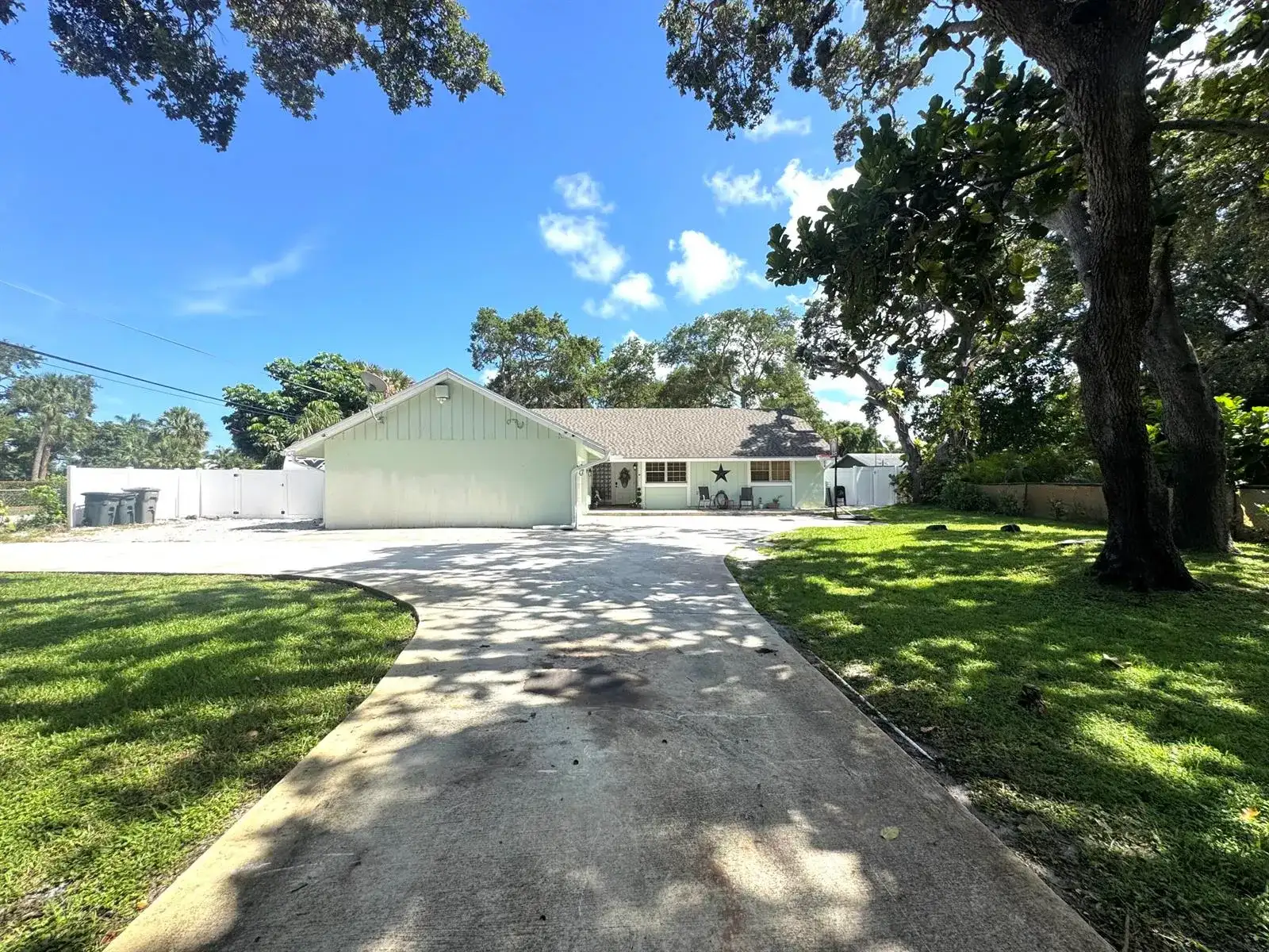 2518 Ranch House Road, West Palm Beach FL 33406 photo 3